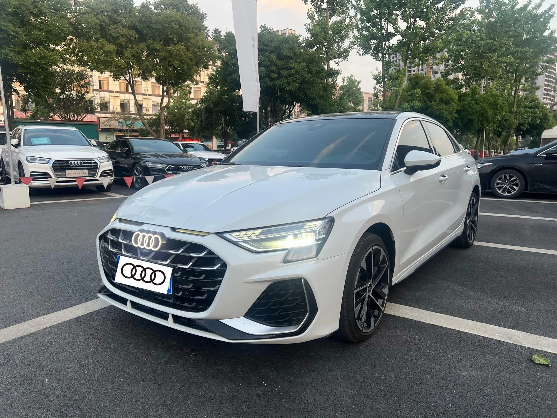 Audi 2025 A3L Limousine 1.5TFSI 35TFSI Flying Spur Luxury Automatic