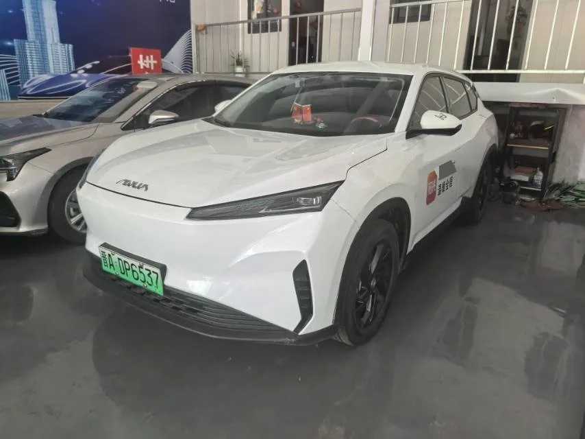 НЕБО EV01 2023 Модель 445 км О