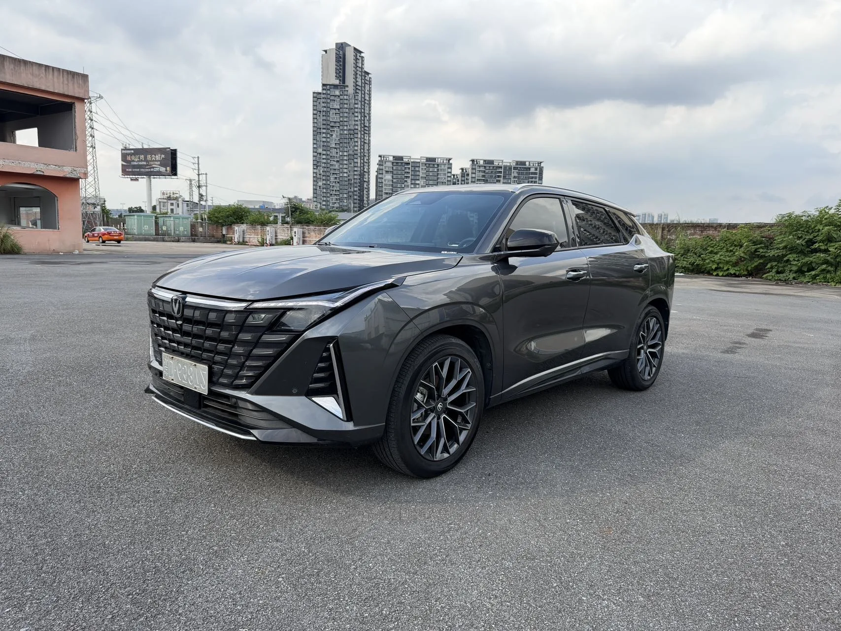 Changan UNI-Z 2025 1.5T Premium Edition