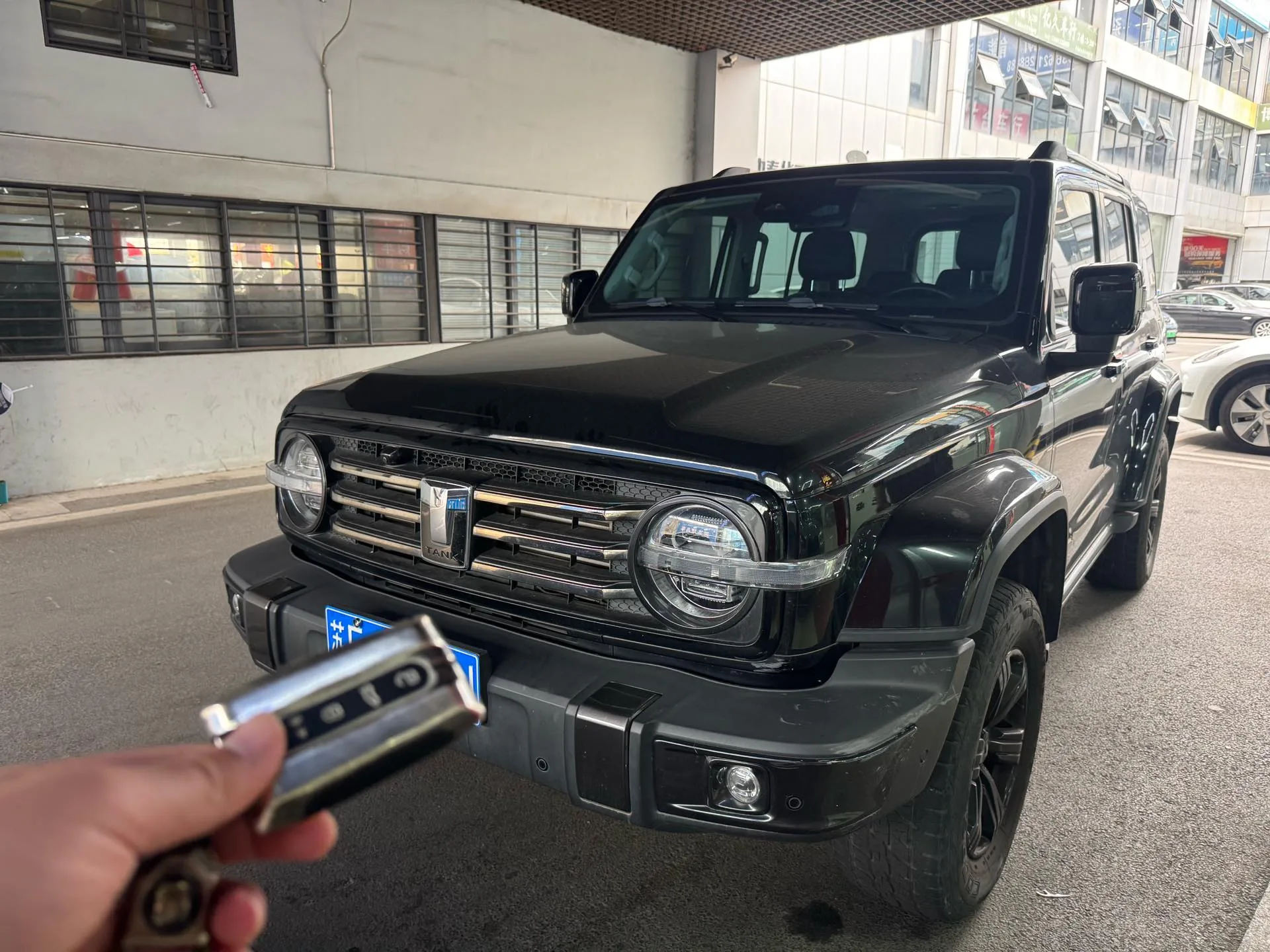 The 2021 Tank 300 City Edition 2.0T looks really stylish