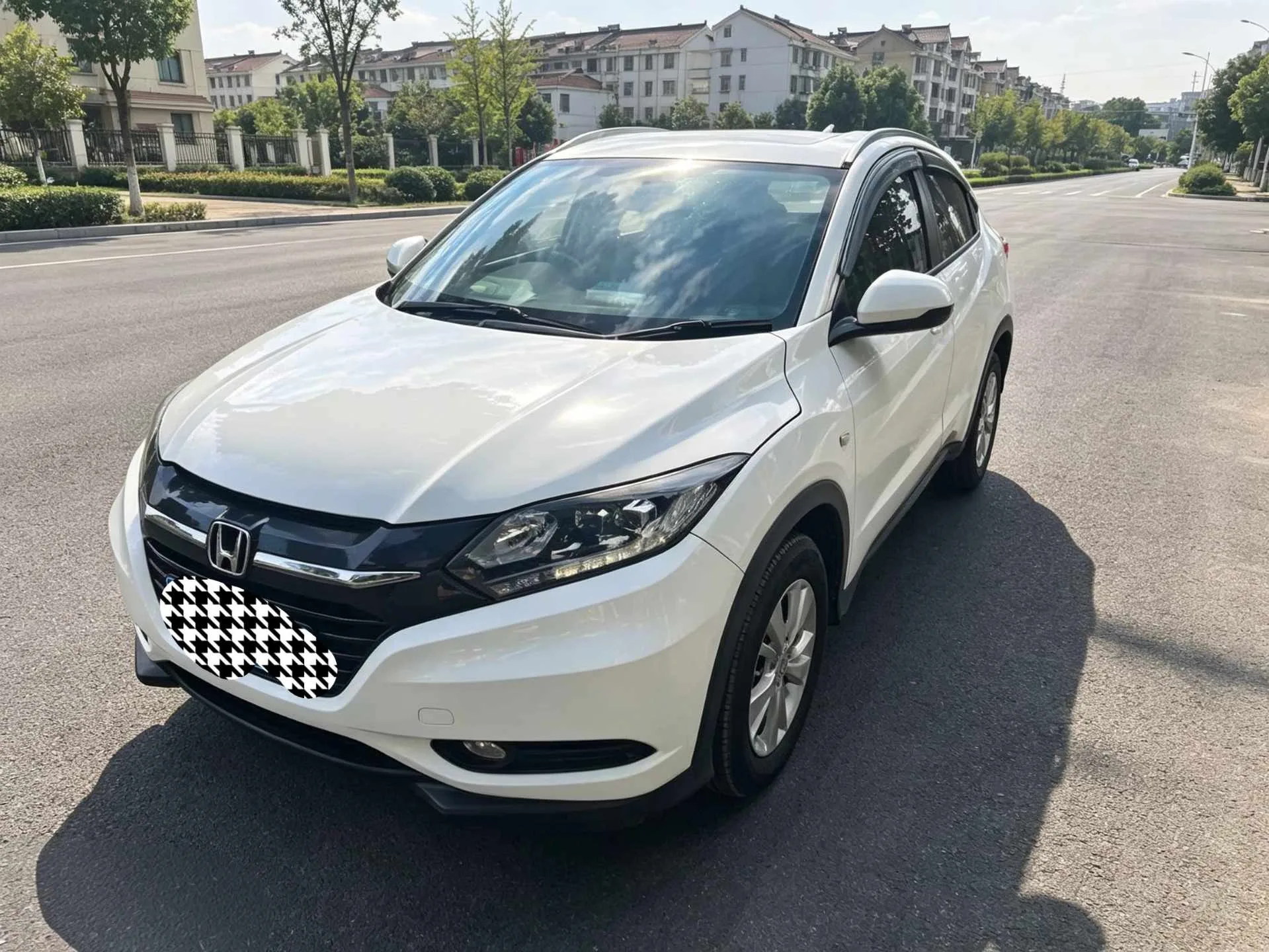 纤维 2018 1.5升 CVT 两驱 科技 精英