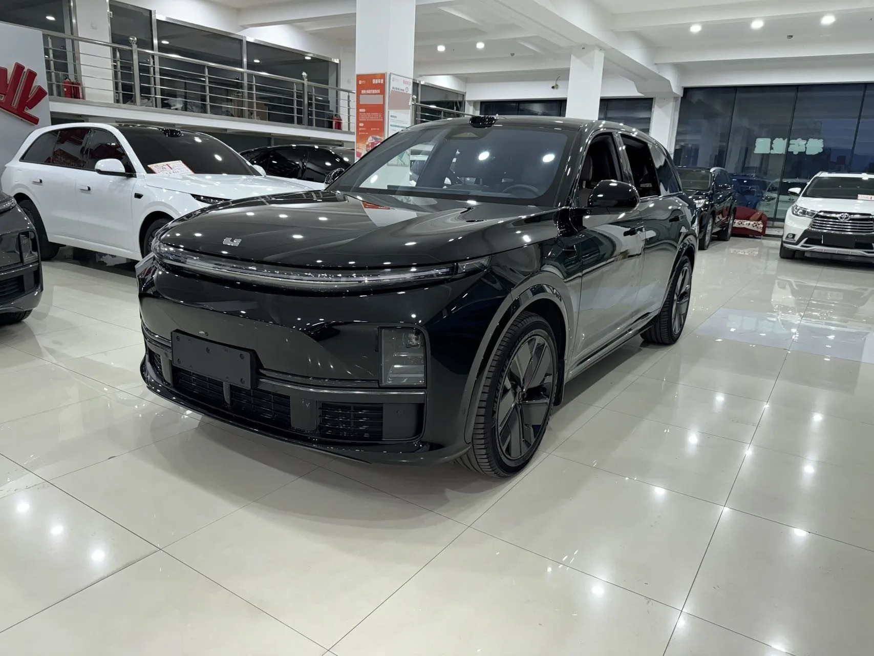Li Auto 2025 L7 Max Intelligent Renewal Edition Automatic Transmission