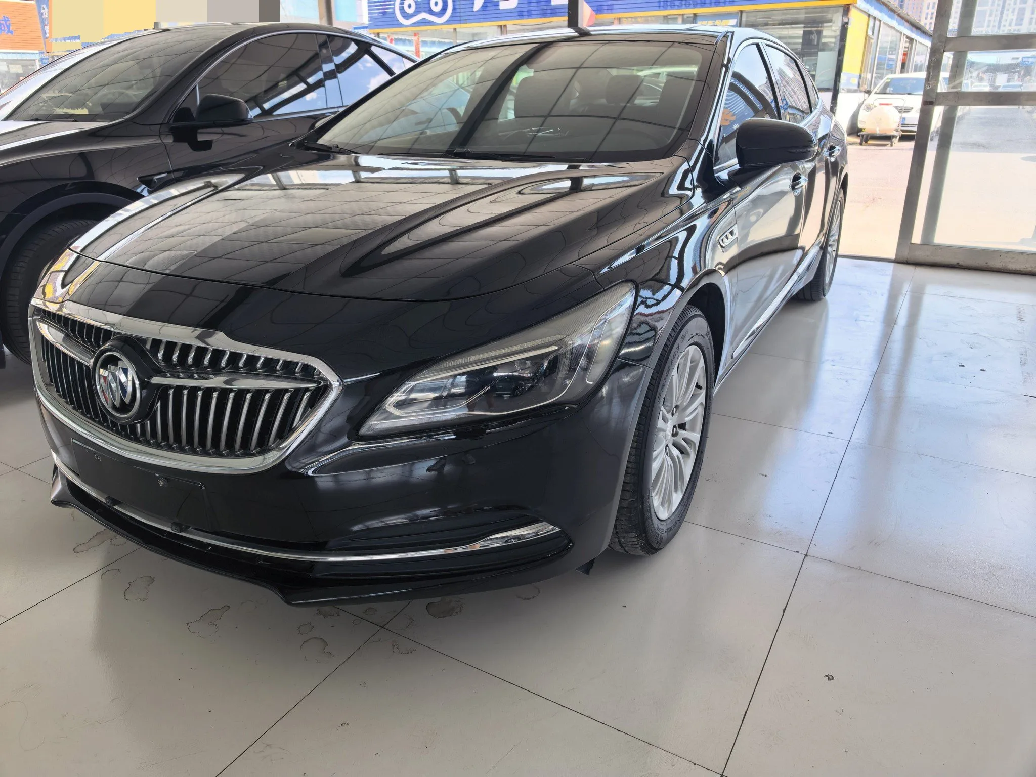 Buick LaCrosse 2018 Model Year 20T Elite