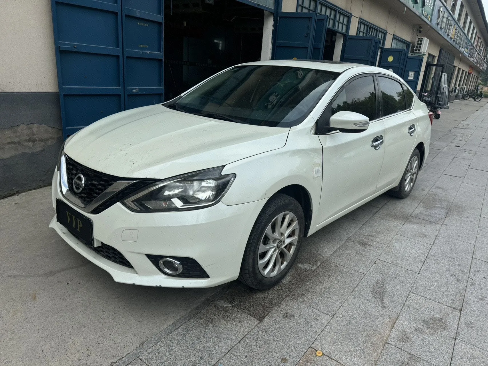 Nissan Sylphy 2016 1.6XL CVT Premium Edition