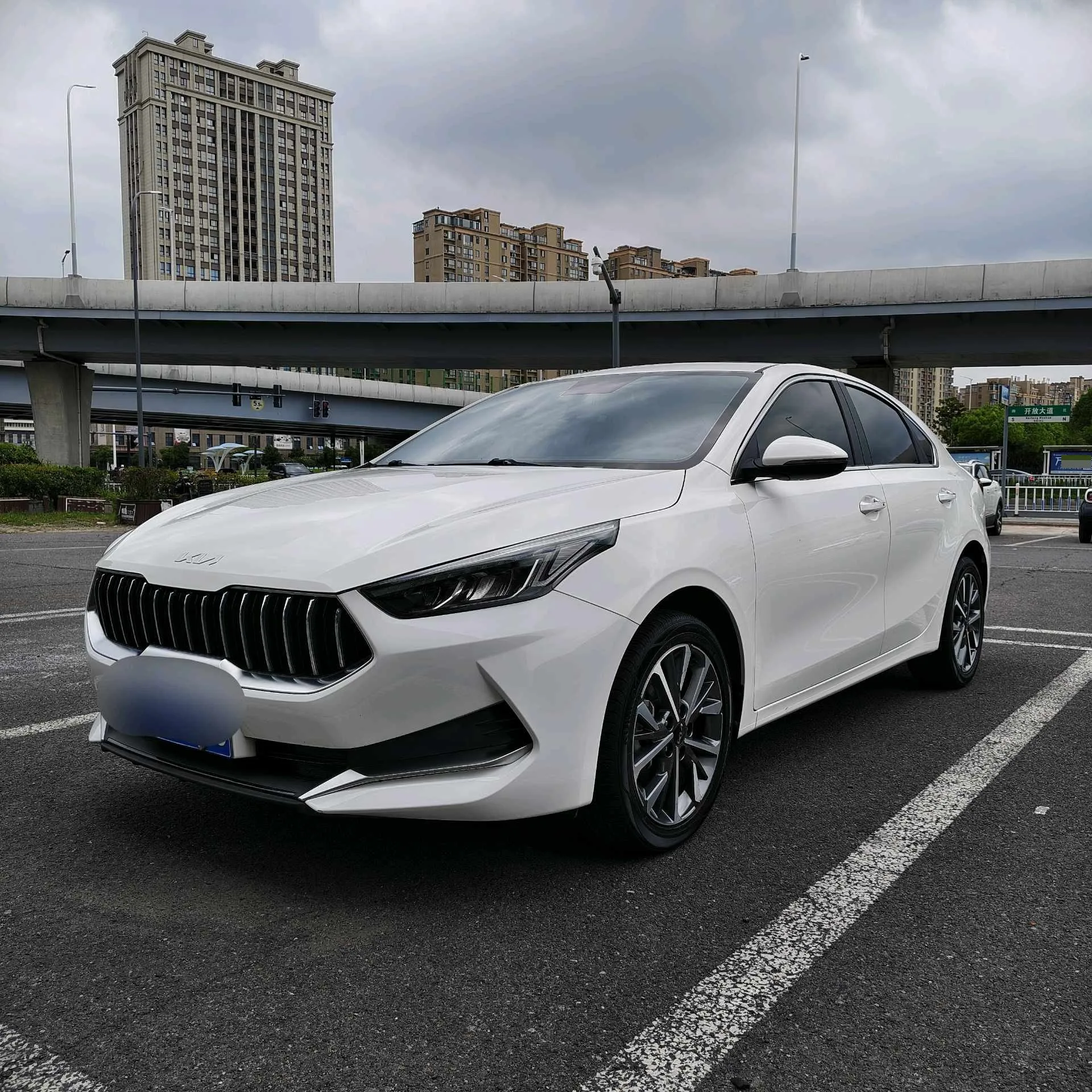 Kia K3 2021 Facelift 1.5L CVT Fashion Edition