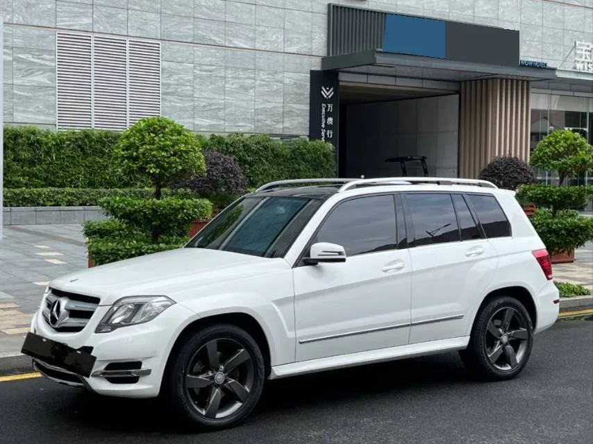 2013 Mercedes-Benz GLK-Class GLK 300 4MATIC Dynamic Sunroof Model