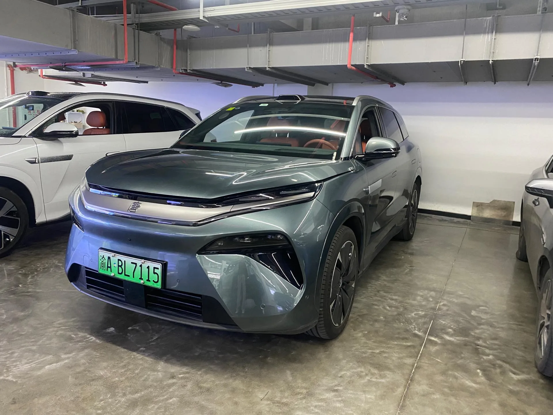 Tang L 2025 EV 600KM Four-Wheel Drive LiDAR Flagship Edition