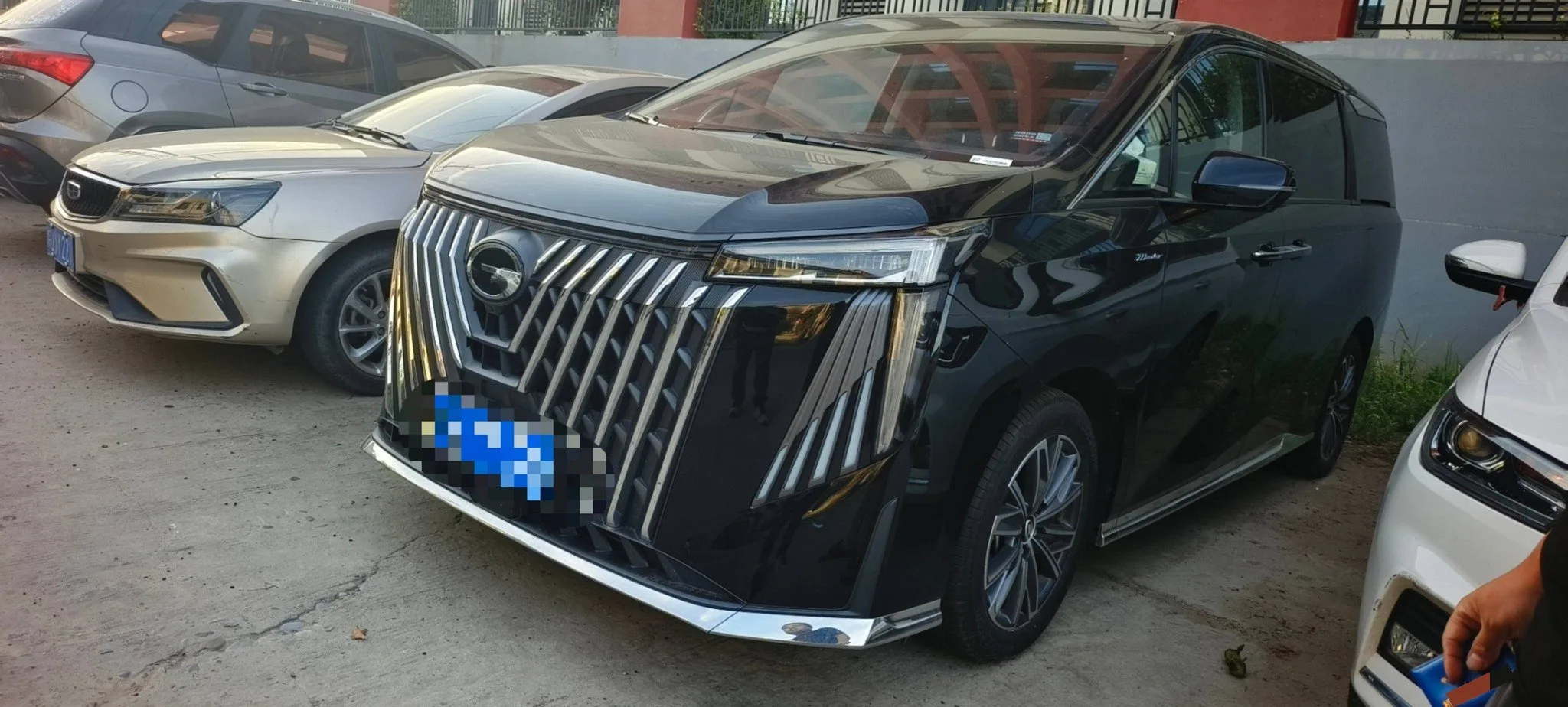 Trumpchi 2024 M8 2.0T 400T Master Series Premium Edition Automatic