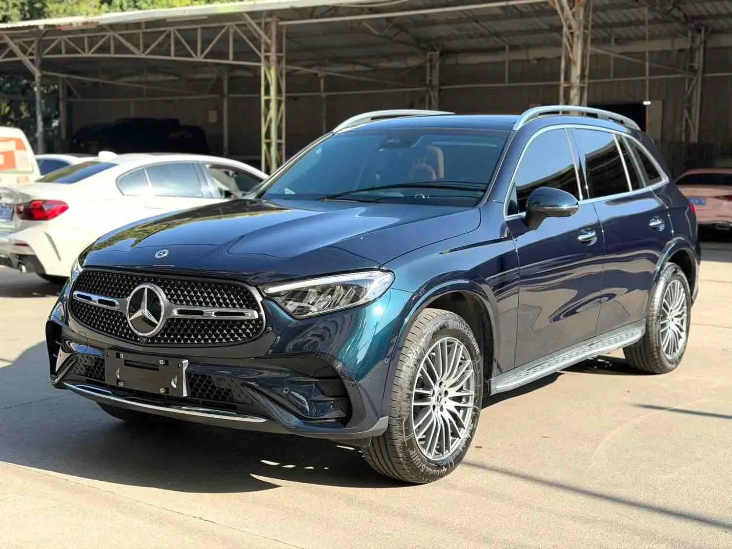 Mercedes-Benz 2025 GLC 300 L 4MATIC 48V 2.0T Dynamic 5-seater Automatic