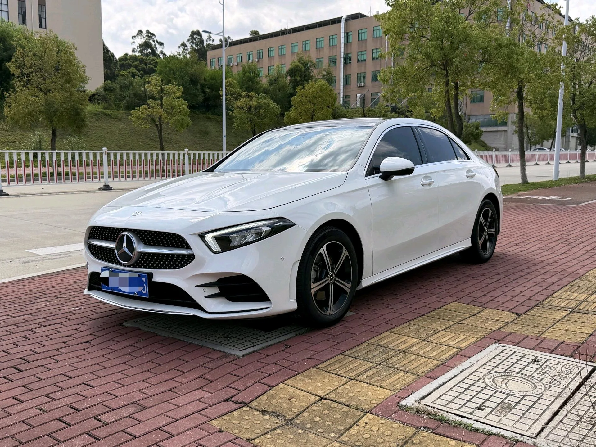 2022 Мерседес-Бенц Класс А А 180 L