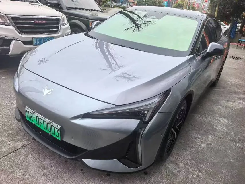 ARCFOX 2025 αS5 560MAX 185kW (Facelift) Automatic Transmission