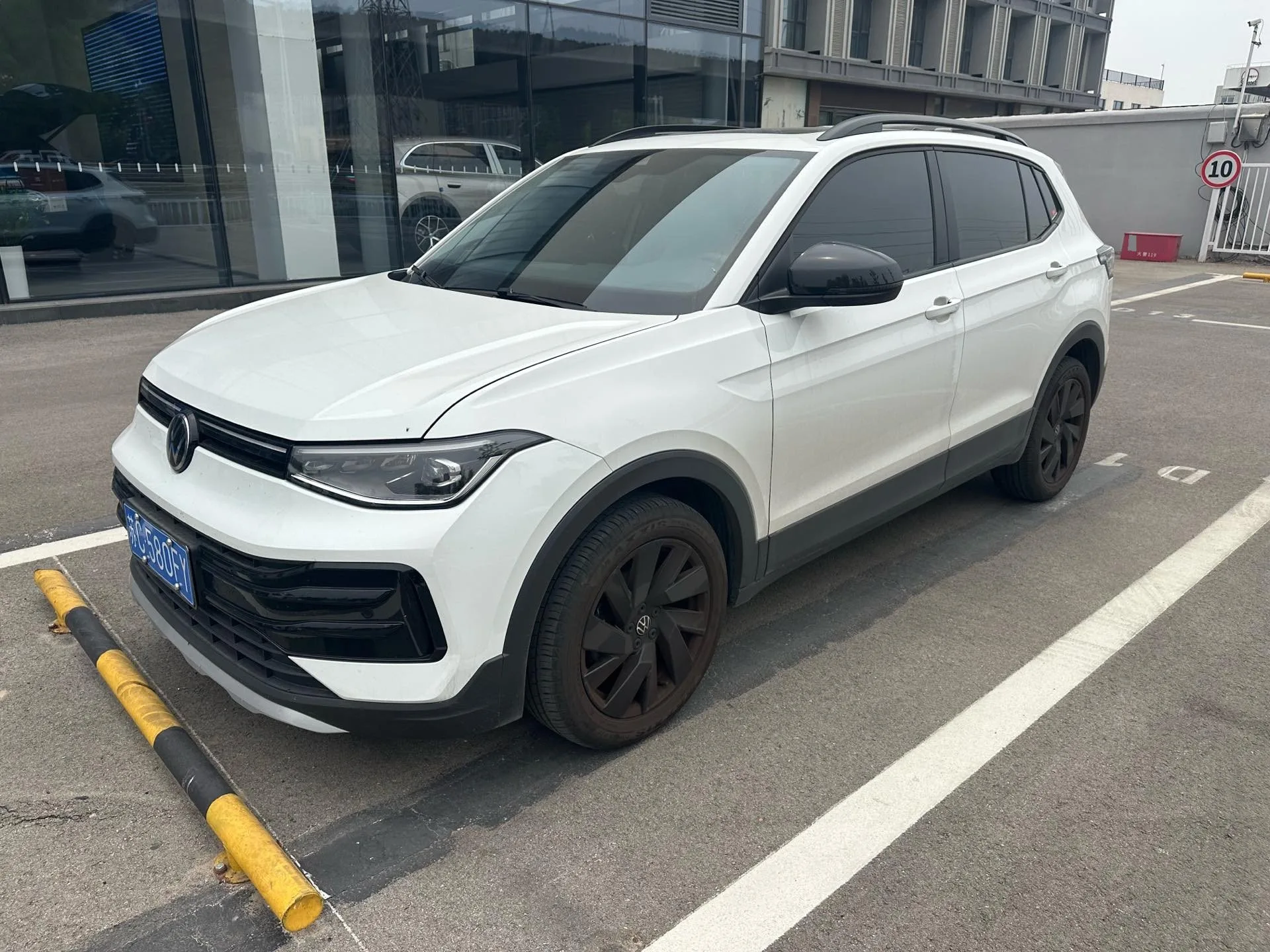 Volkswagen 2025 Tharu New Elite 1.5 Sharp Edition Automatic