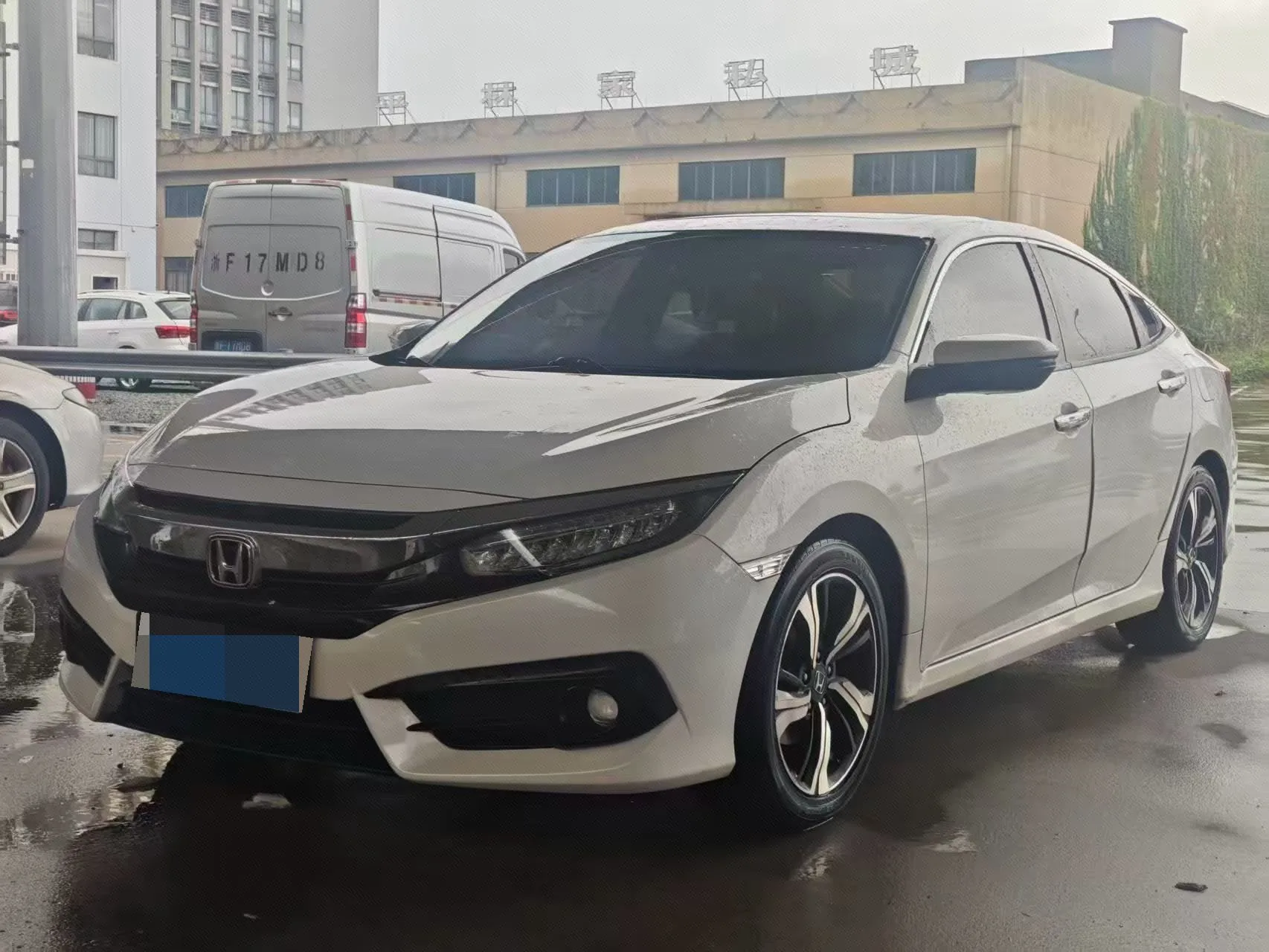 Civic 2021 HATCHBACK 220TURBO CVT Trendy and Cool