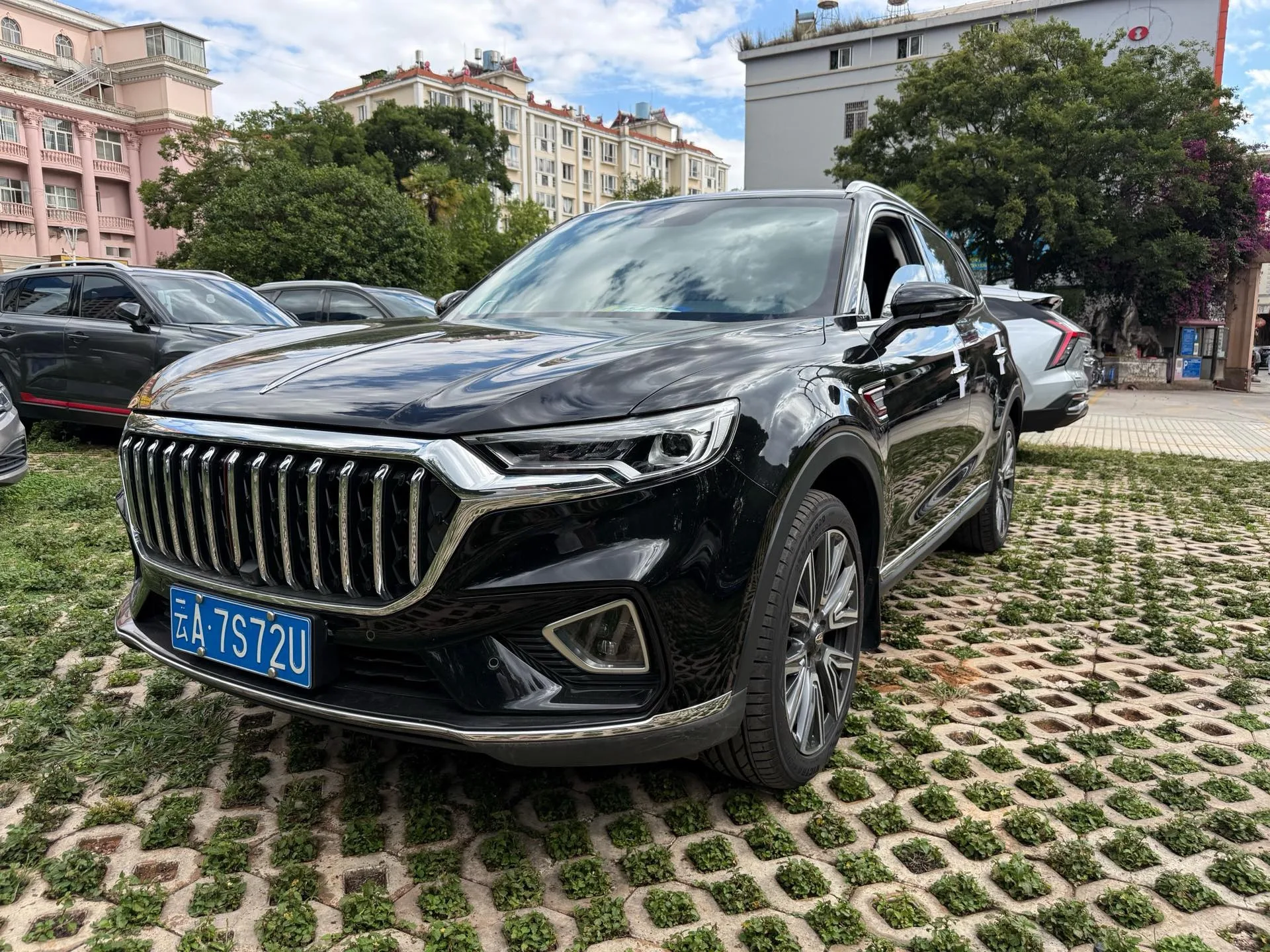 Hongqi HS5 2022 2.0T Intelligent Flagship Enjoy 4WD Edition