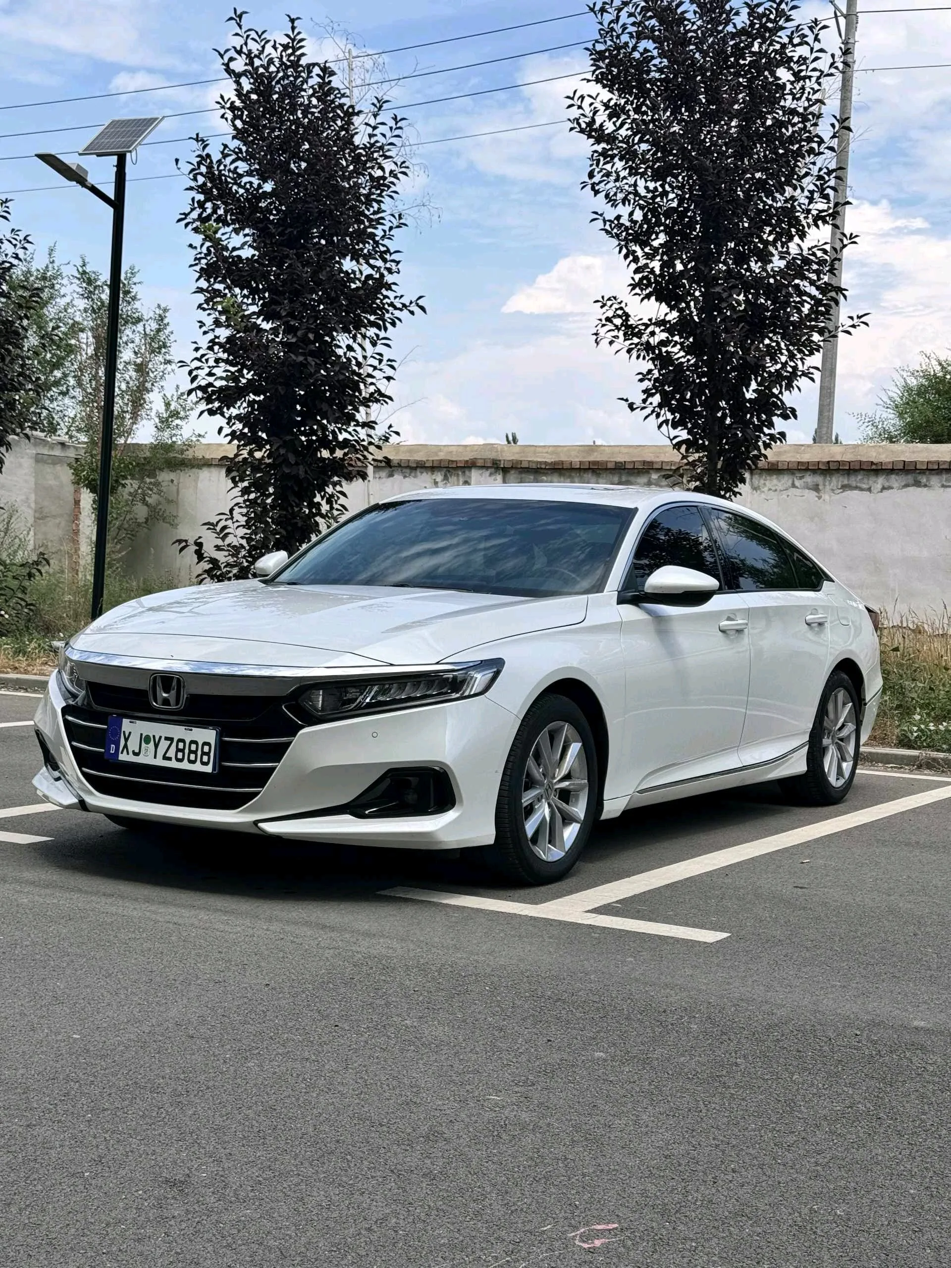 2022 Honda Accord 260TURBO Luxury Edition