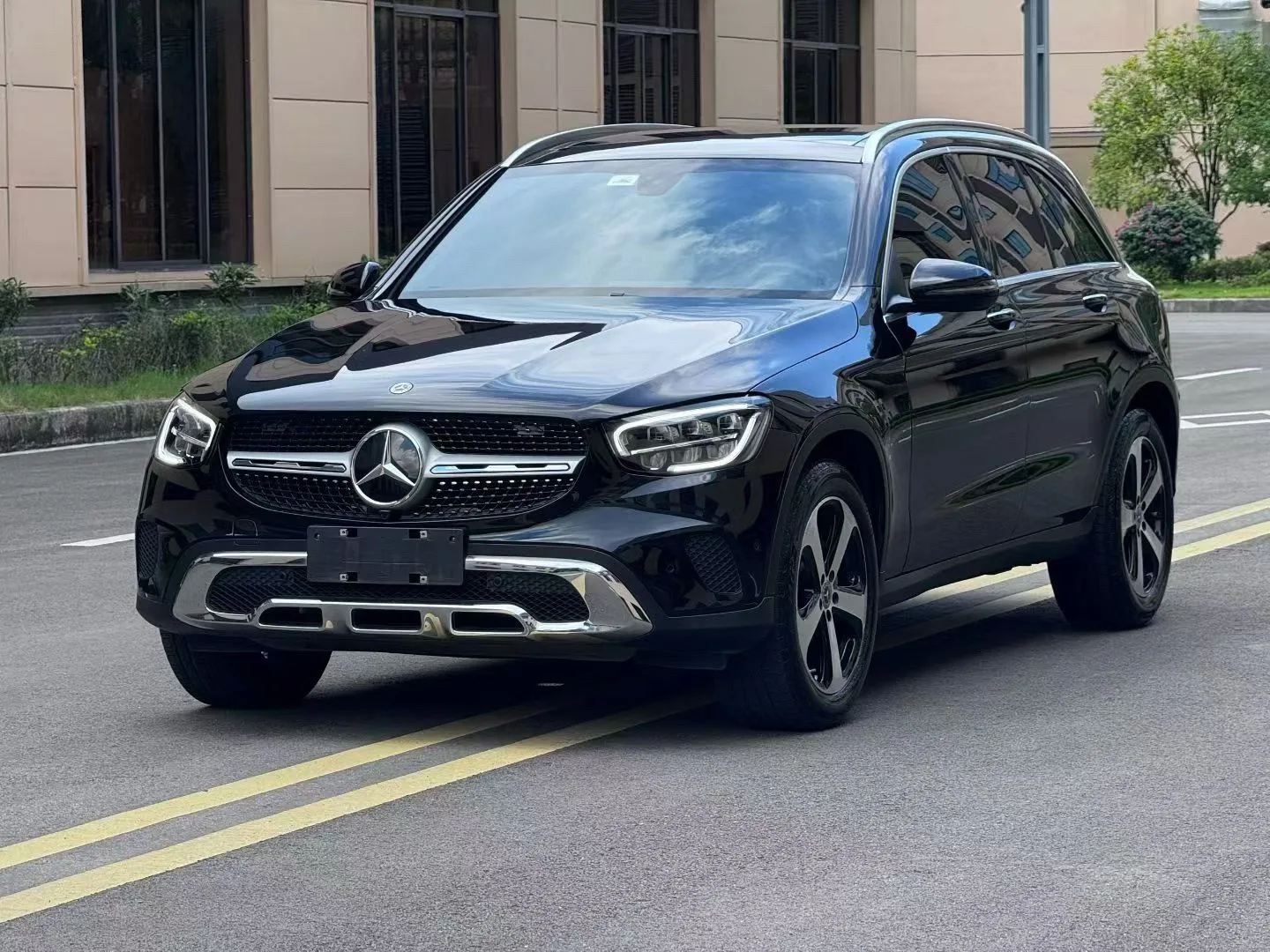 Mercedes-Benz GLC 2022 Facelift - GLC 260 L 4MATIC Luxury