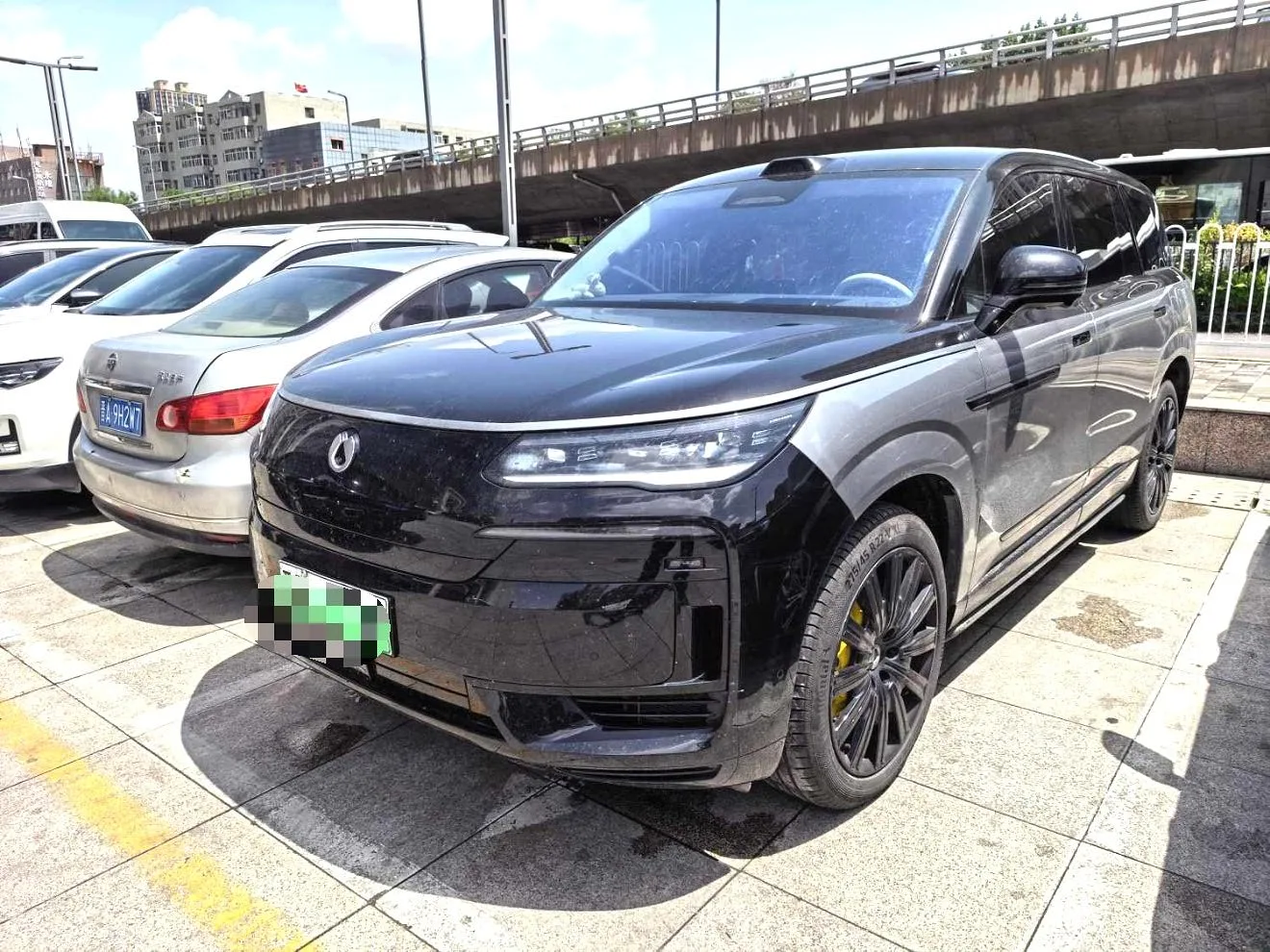 Denza 2026 Denza N9 2.0T CVT Flagship Edition Automatic