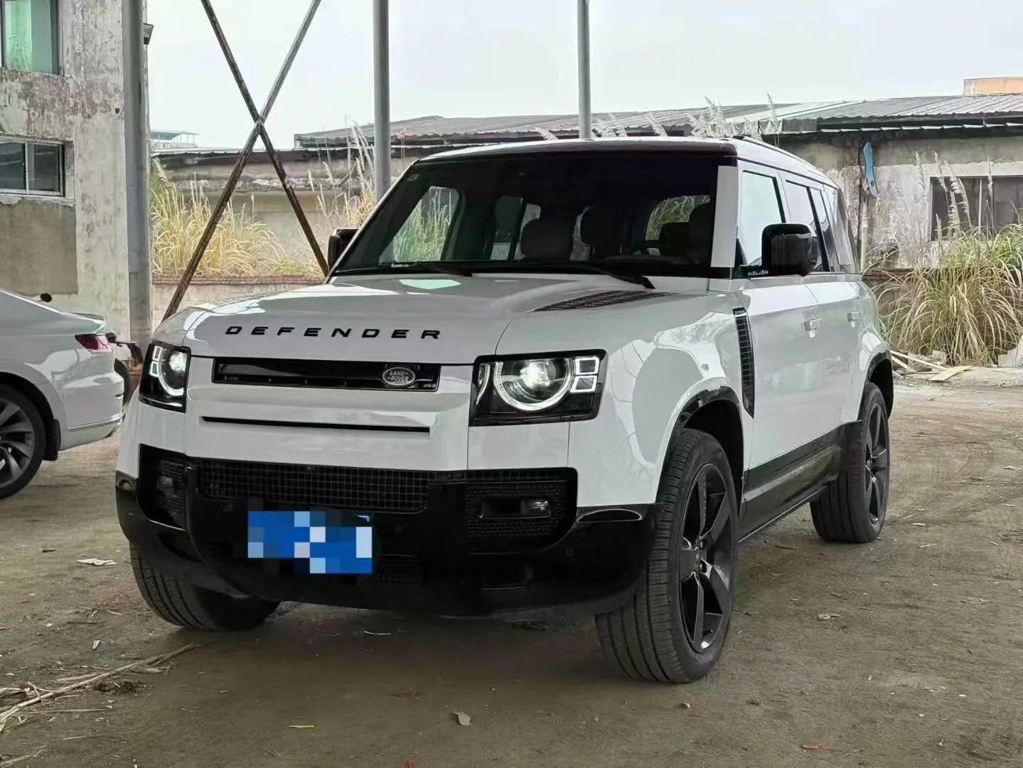 2025 Land Rover Defender (Imported) Defender 110 48V 3.0T P400 - Dynamic HSE Automatic