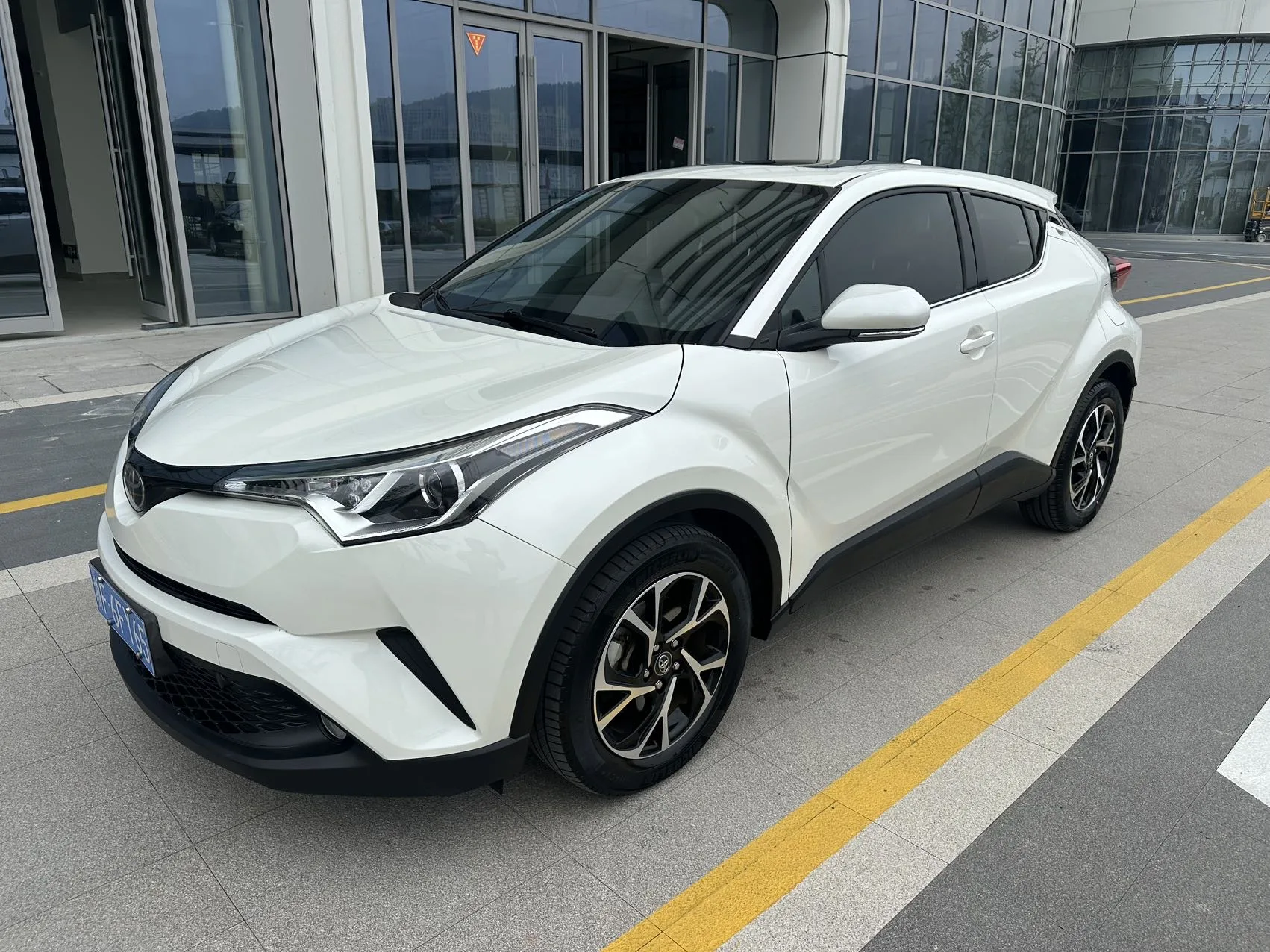 Toyota C-HR 2020 2.0L Leading Edition