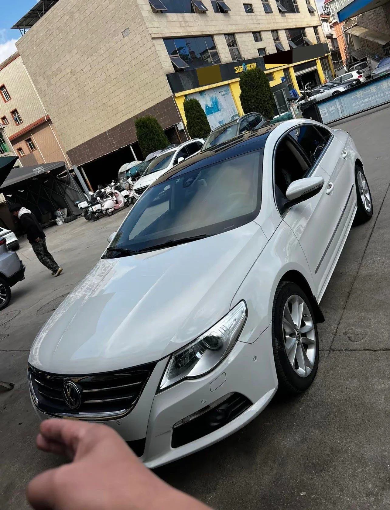 FAW-Volkswagen CC 2012 Model Year 2.0TSI Premium