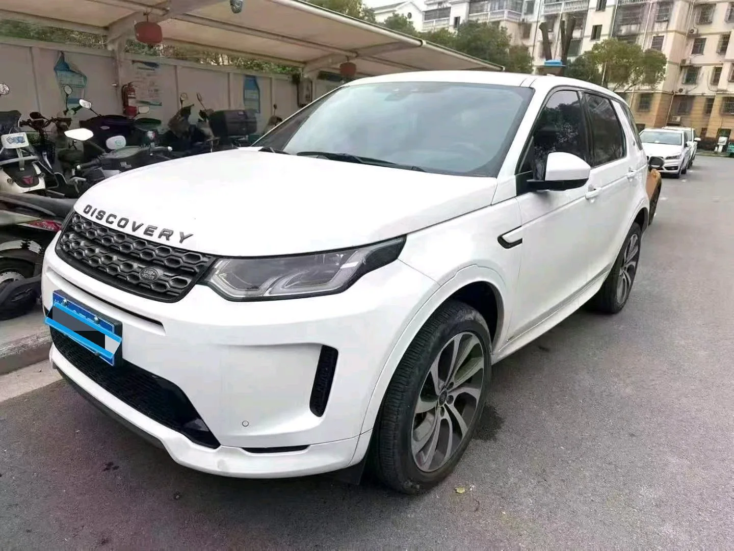 Discovery Sport 2022 Facelift 249PS R-Dynamic S Performance Version 5-Seat