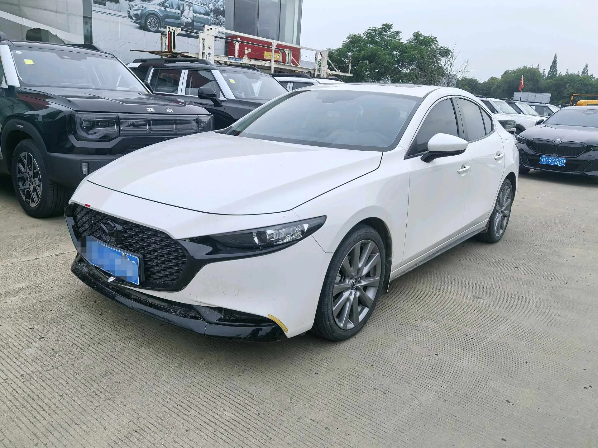 Mazda3 Axela 2023 2.0L Automatic Premium Edition