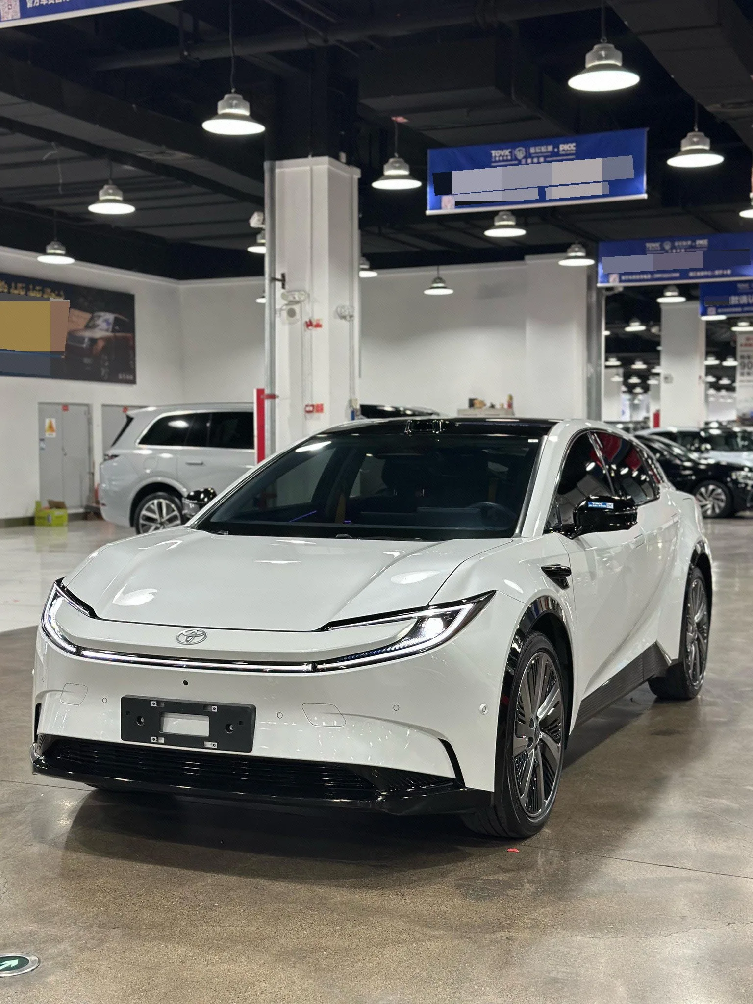 Toyota 2025 bZ5 550 PRO Smart Edition Automatic