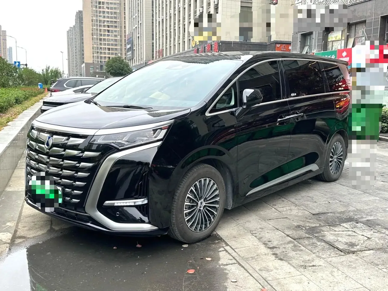 Denza D9 2024 DM-i 980 4WD Premium Edition