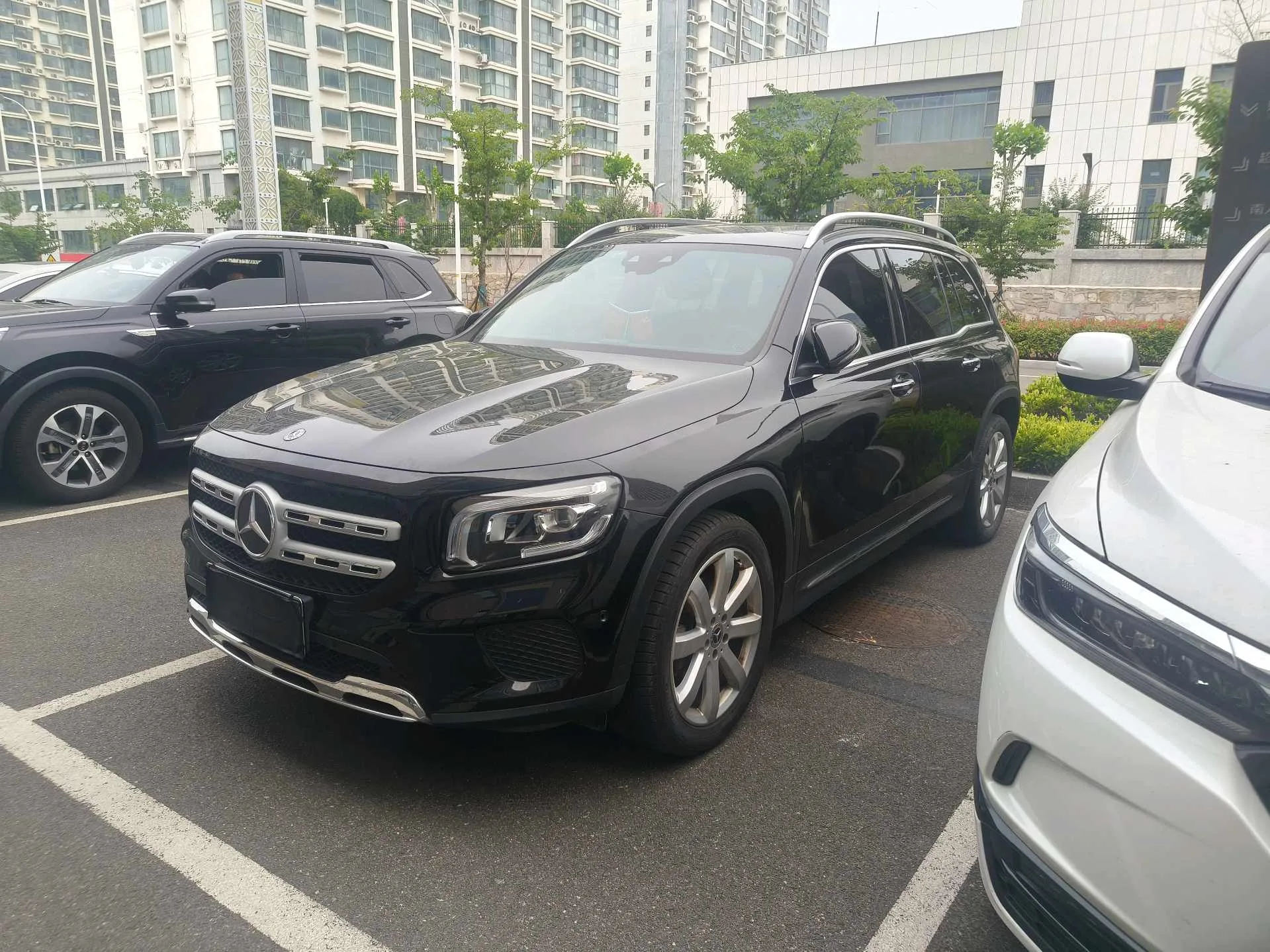 Mercedes-Benz GLB 2020 Facelift GLB 200 Fashion Model