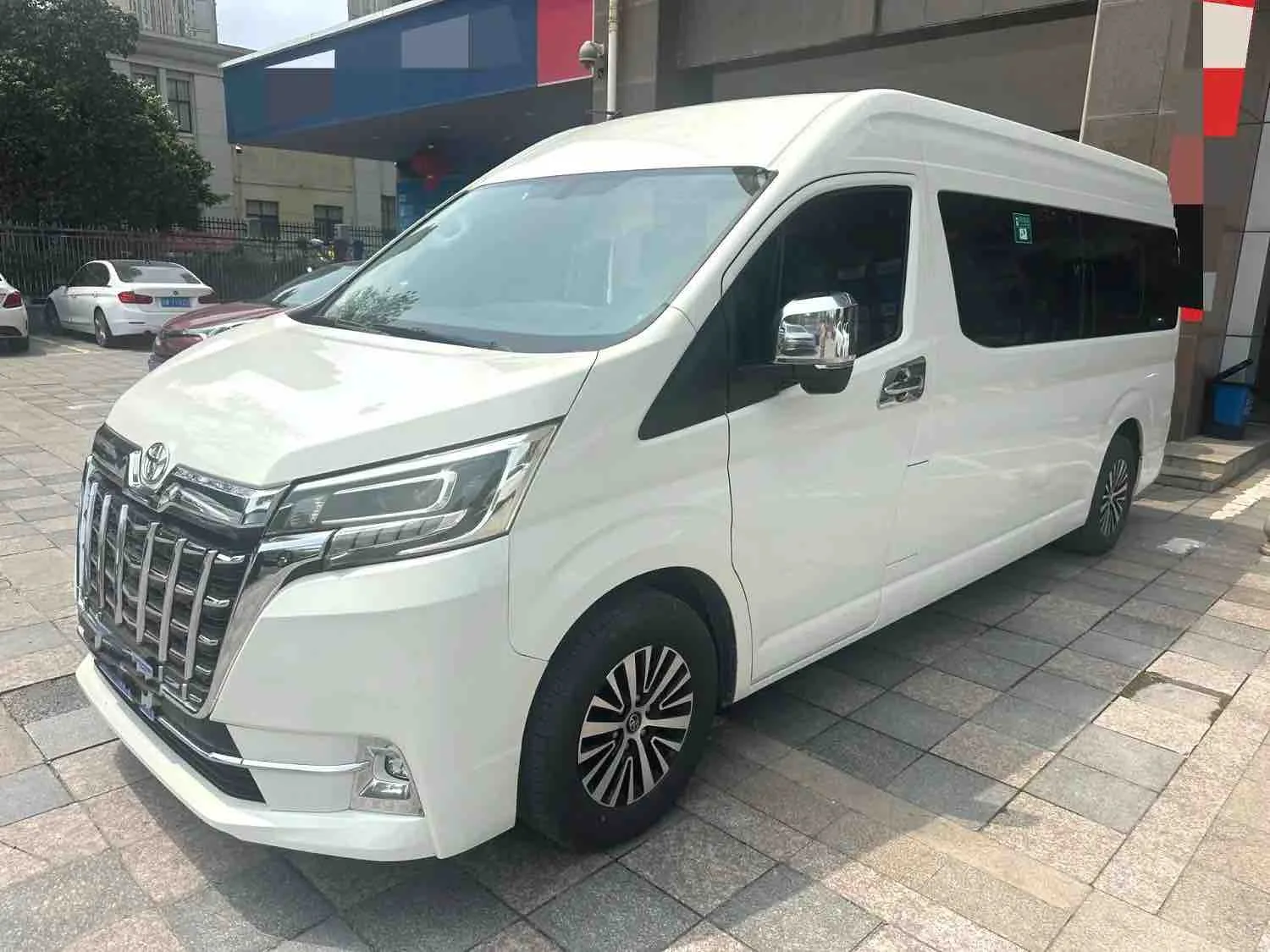 Toyota Hiace (Imported) 2019 Model, Hiace 3.5 Middle East Version, Automatic Transmission