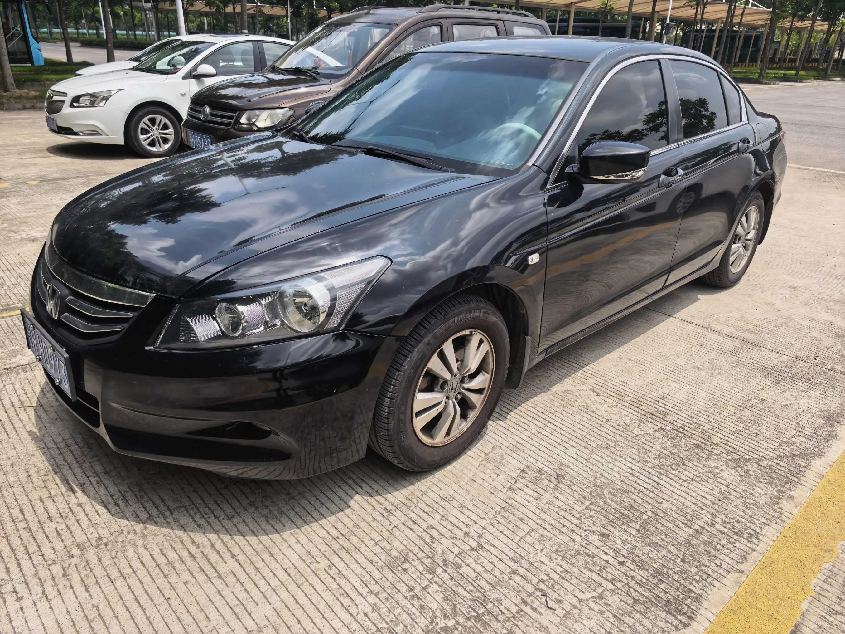Honda 2011 Eighth-Generation Accord 2.0 Manual Transmission