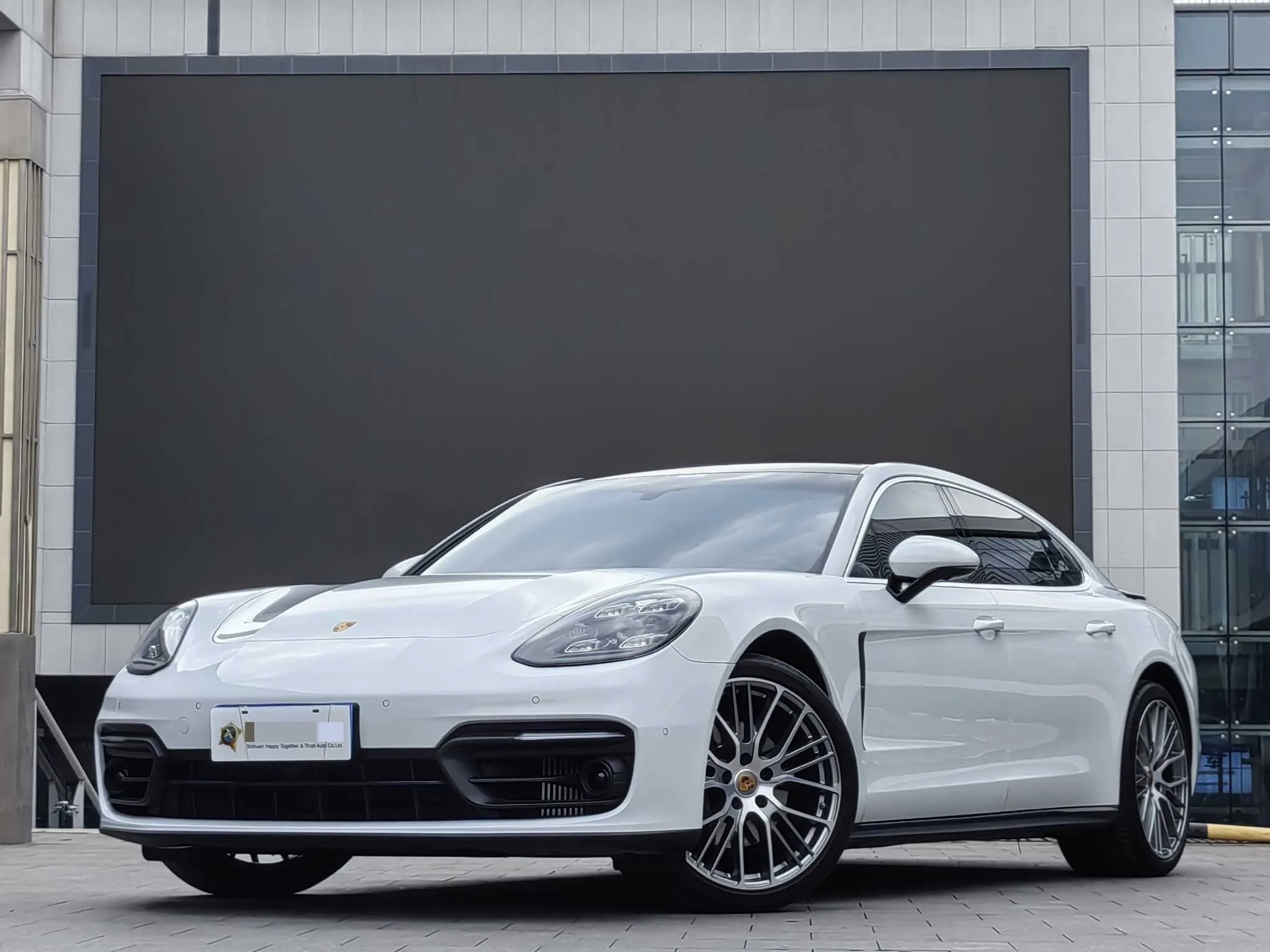 2023 Panamera Facelift Panamera 4 Executive Long-Wheelbase Platinum Edition 2.9T