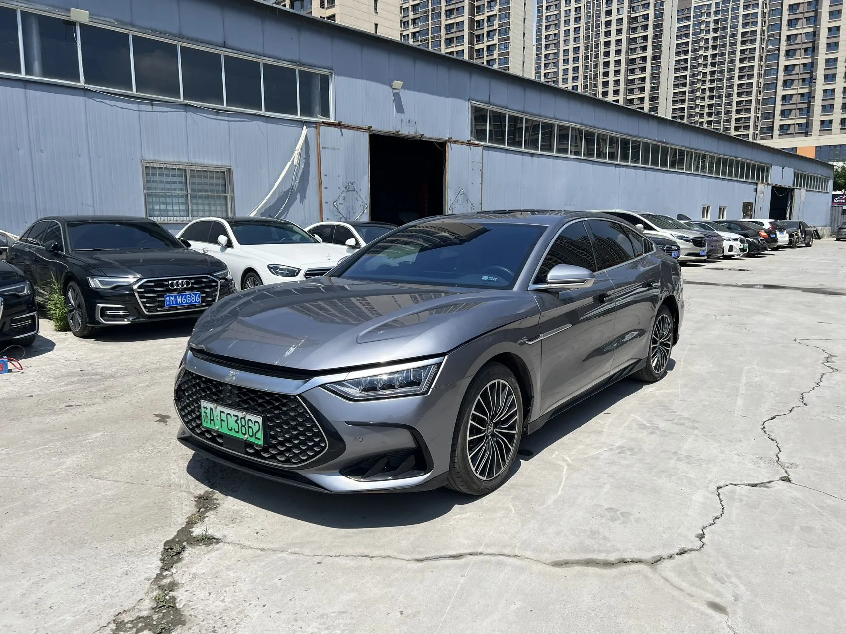 Han 2022 DM-i 121KM Premium Edition