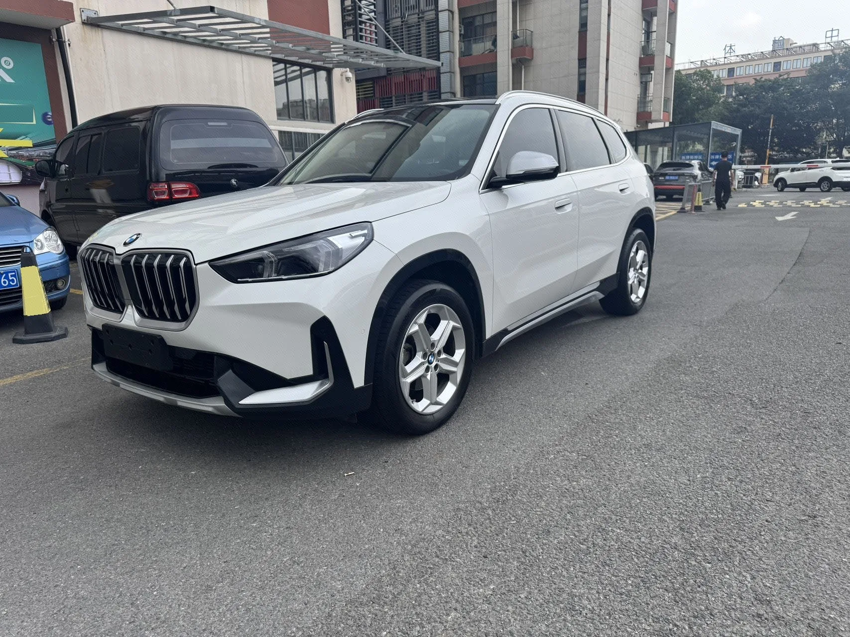 2023 BMW X1 sDrive20Li 1.5T X Design Package Automatic