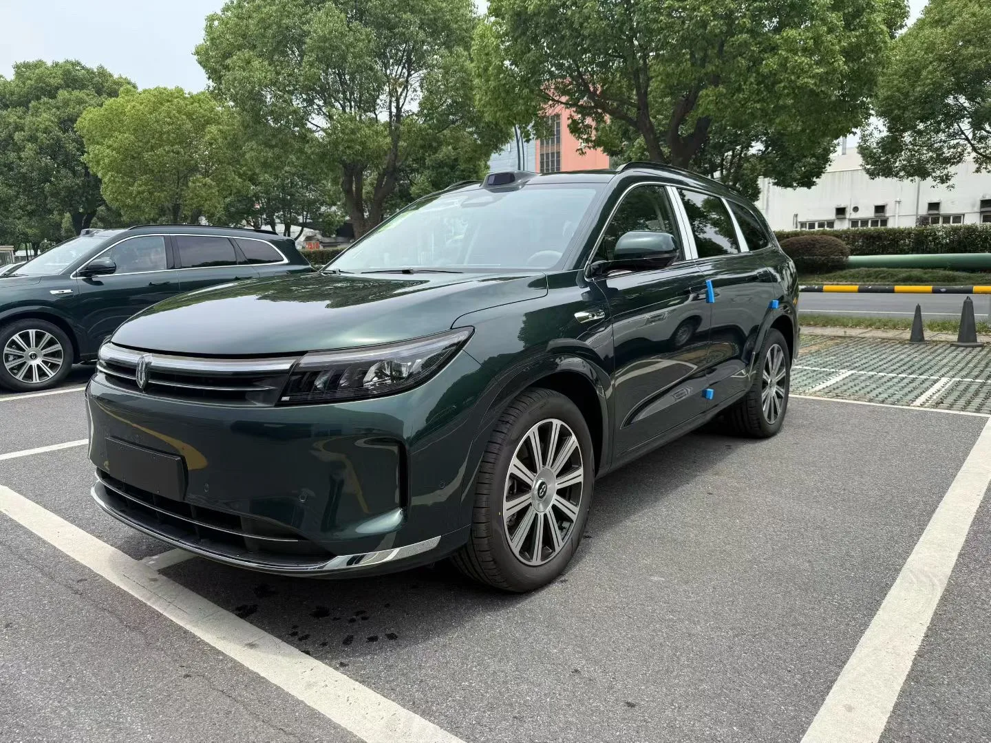 2024 AITO M7 Intelligent Driving Rear-Wheel Drive Ultra Edition (6-Seater, Automatic Transmission)
