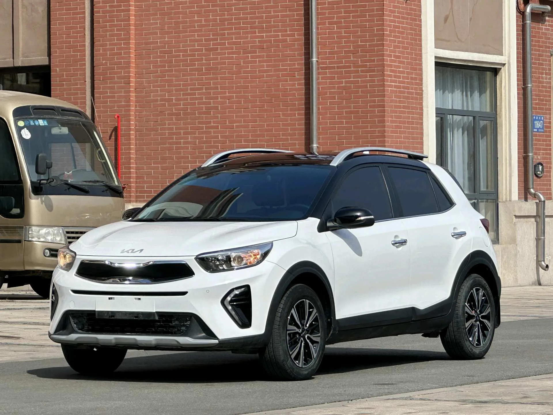 Kia K3 2021 1.4L CVT Sunroof Model