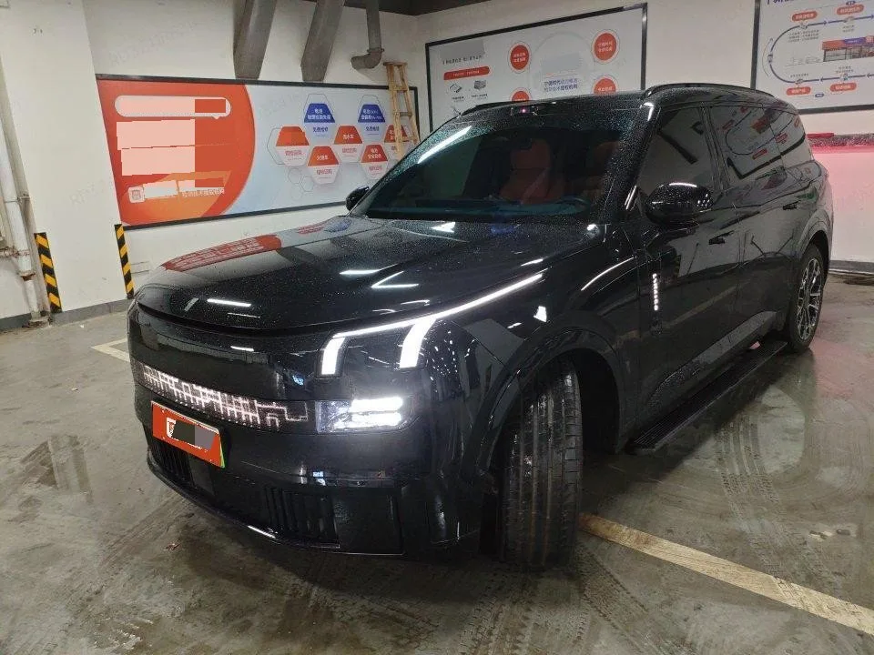 Lynk & Co 900 2025 2.0T Ultra