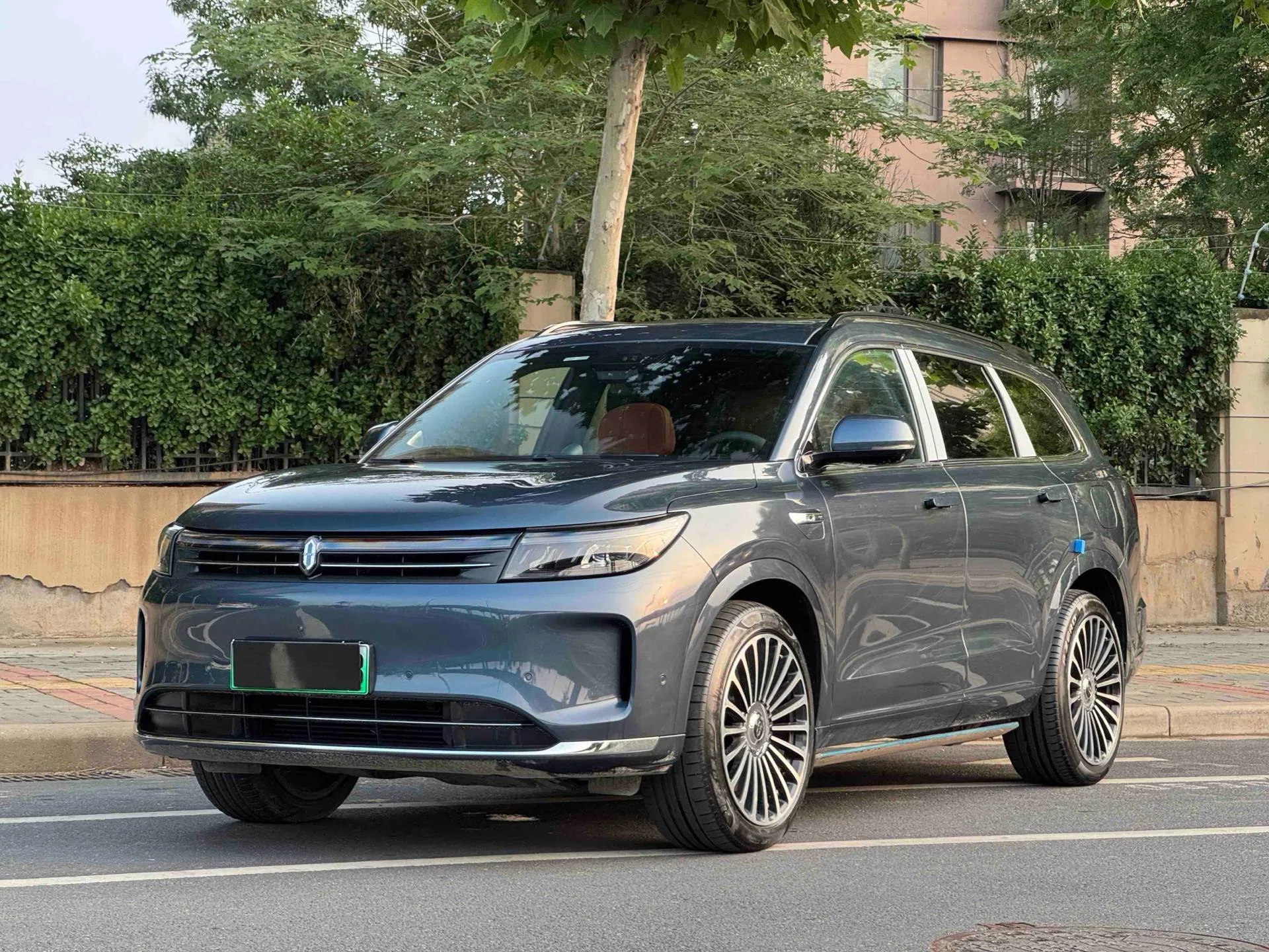 2024 AITO M7 Intelligent Driving Rear-Wheel Drive Pro Edition (6-Seater), Automatic Transmission