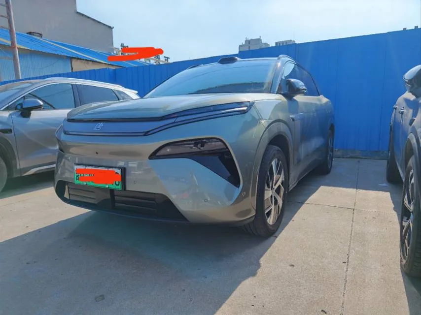 Tang L 2025 EV 670KM LiDAR Premium Edition