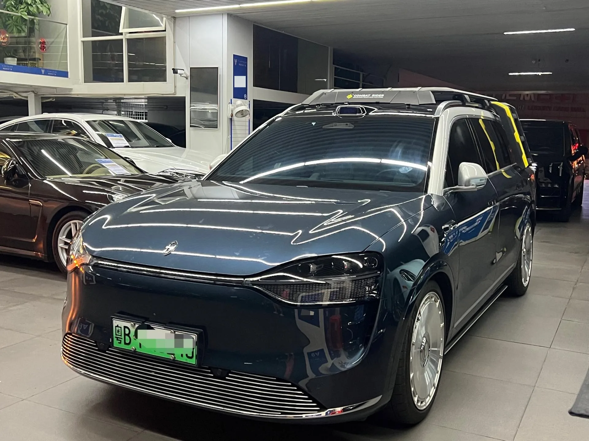 Wenjie M9 2024 Ultra Range Extended Edition 42kWh