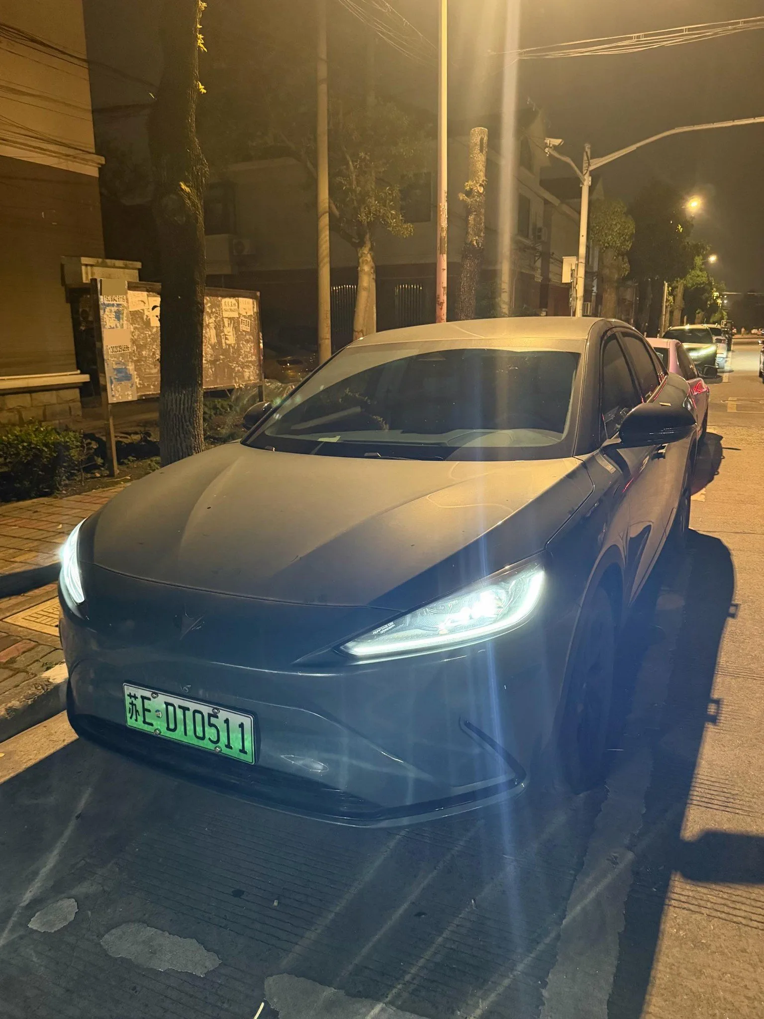 ARCFOX Alfa S 2023 525E Forest Edition PRO 175kW