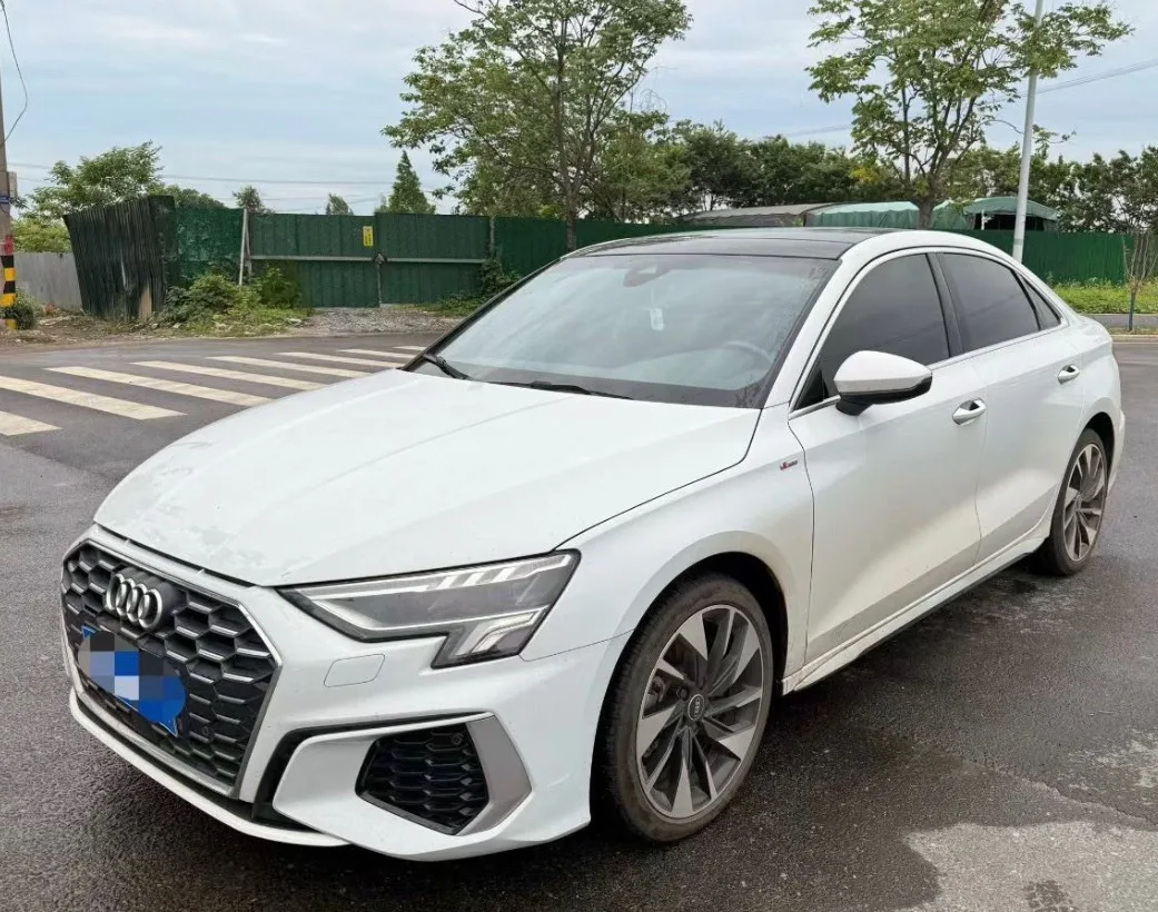2022 Audi A3 A3L Limousine 35 TFSI Fashion Sport