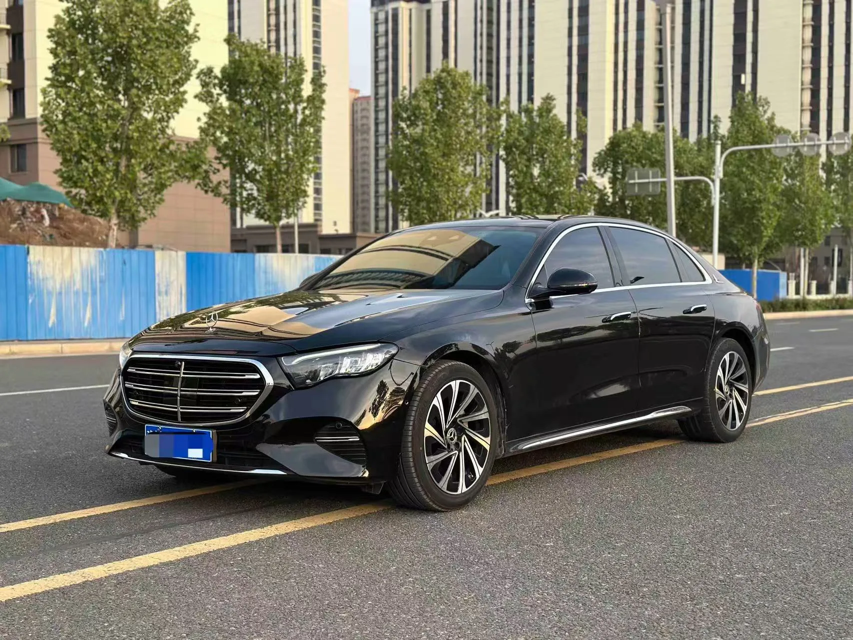 Mercedes-Benz E-Class 2025 E 300 L 48V 2.0T Luxury Automatic