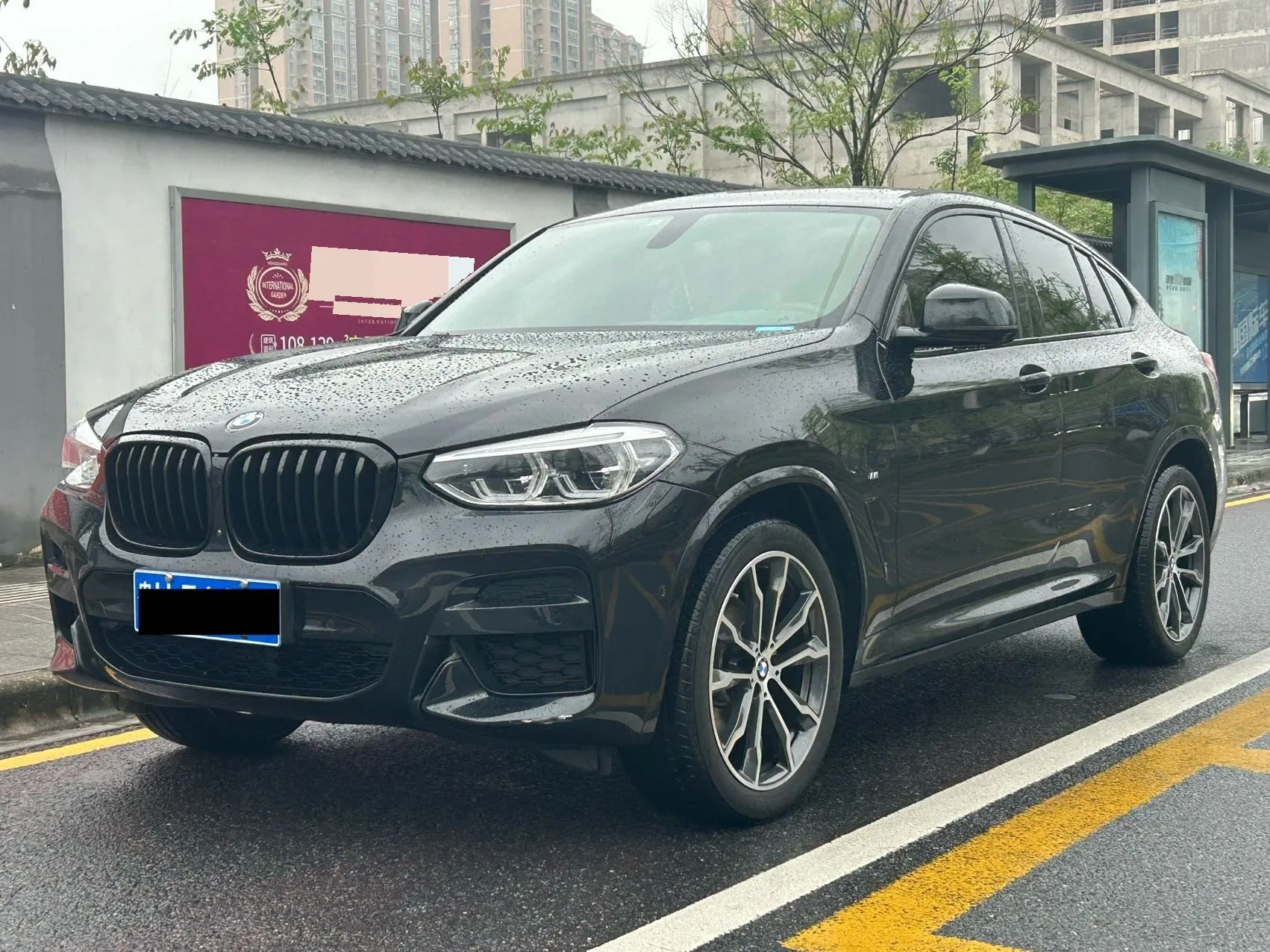 2021 BMW X4 xDrive 25i M Sport Night Line