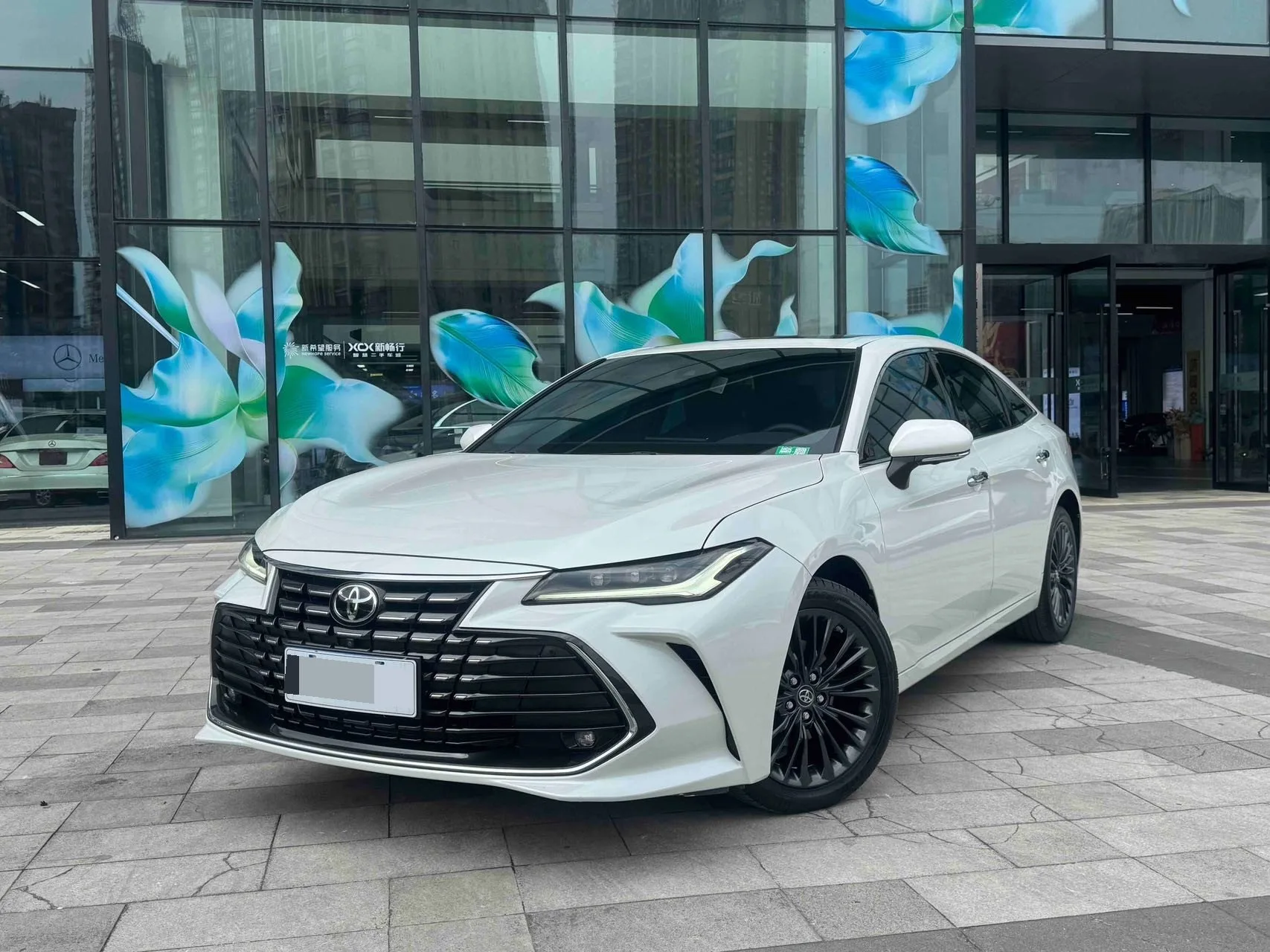 2022 Toyota Avalon 2.0L XLE Premium Edition