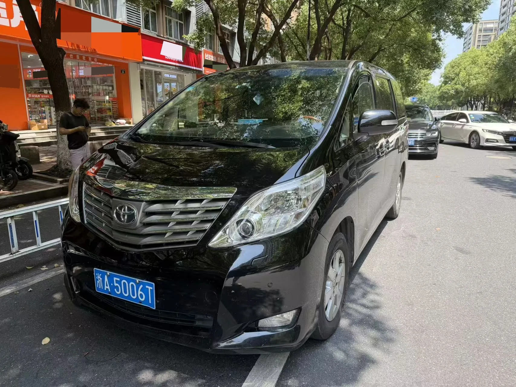 Alphard 2011 Model Year 3.5L Luxury Edition