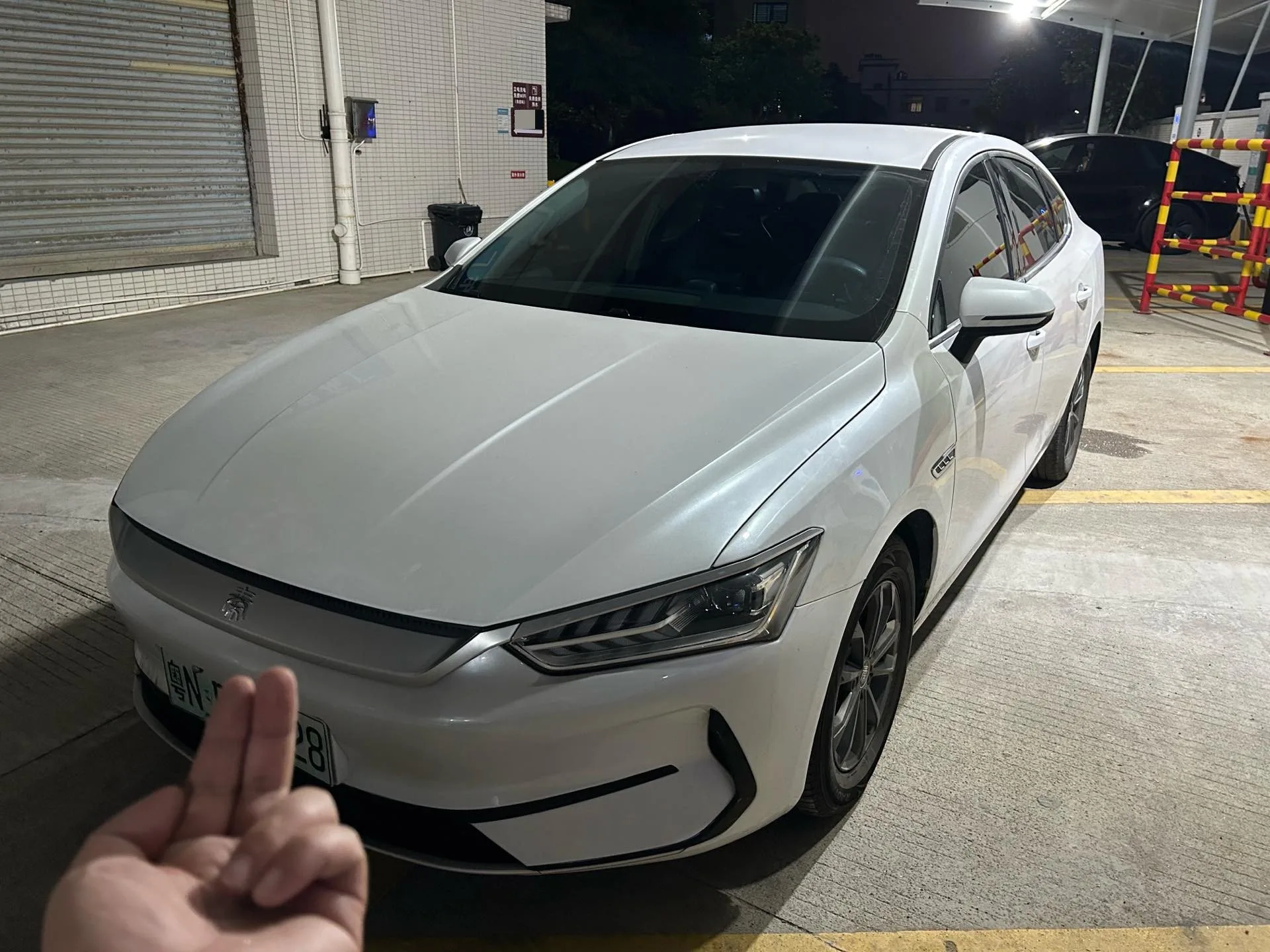 Qin PLUS 2021 EV 400KM Travel Edition
