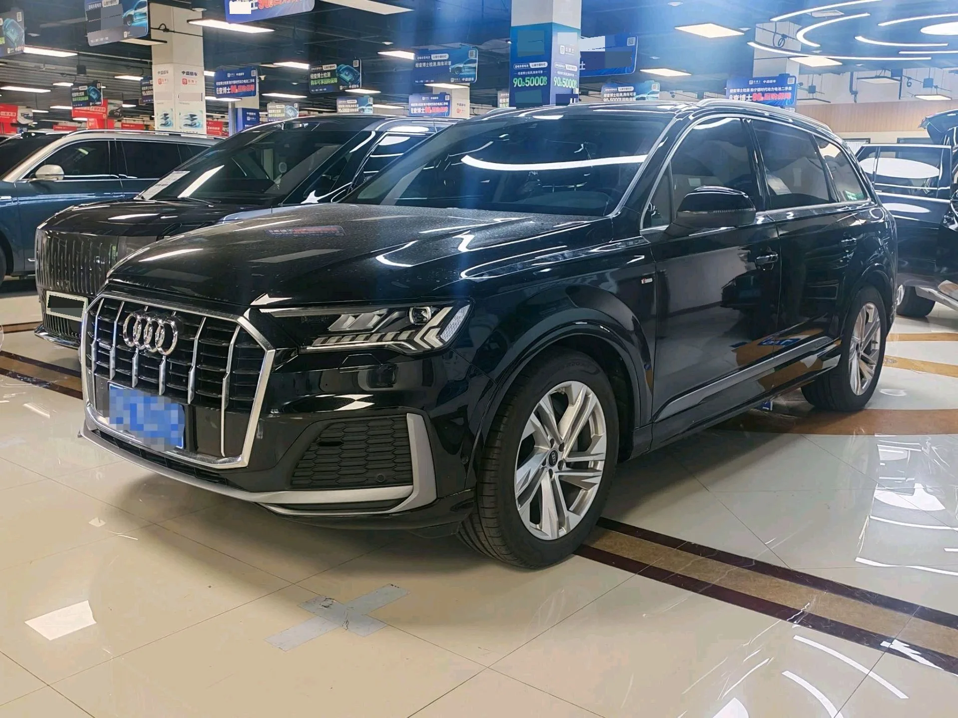 Audi Q7 (Imported) 2023 Q7 2.0TFSI 45TFSI Quattro S line Sport Automatic