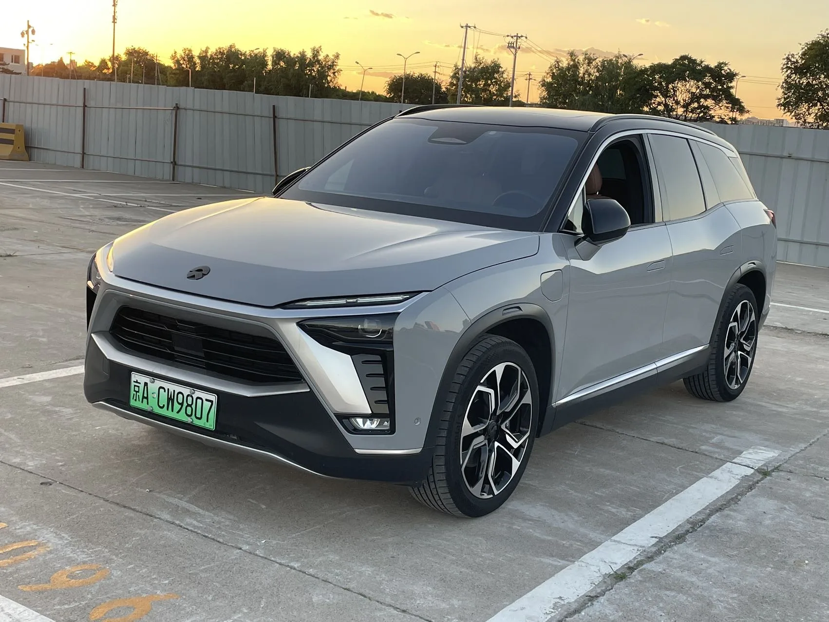 NIO ES8 2020 580KM Signature Edition Six-Seat Version