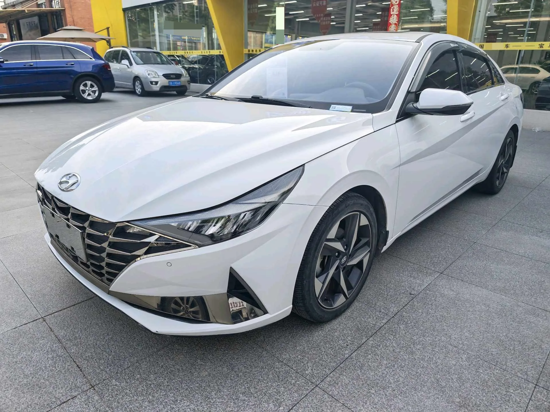 Hyundai Elantra 2022 1.5L CVT GLX Elite Edition